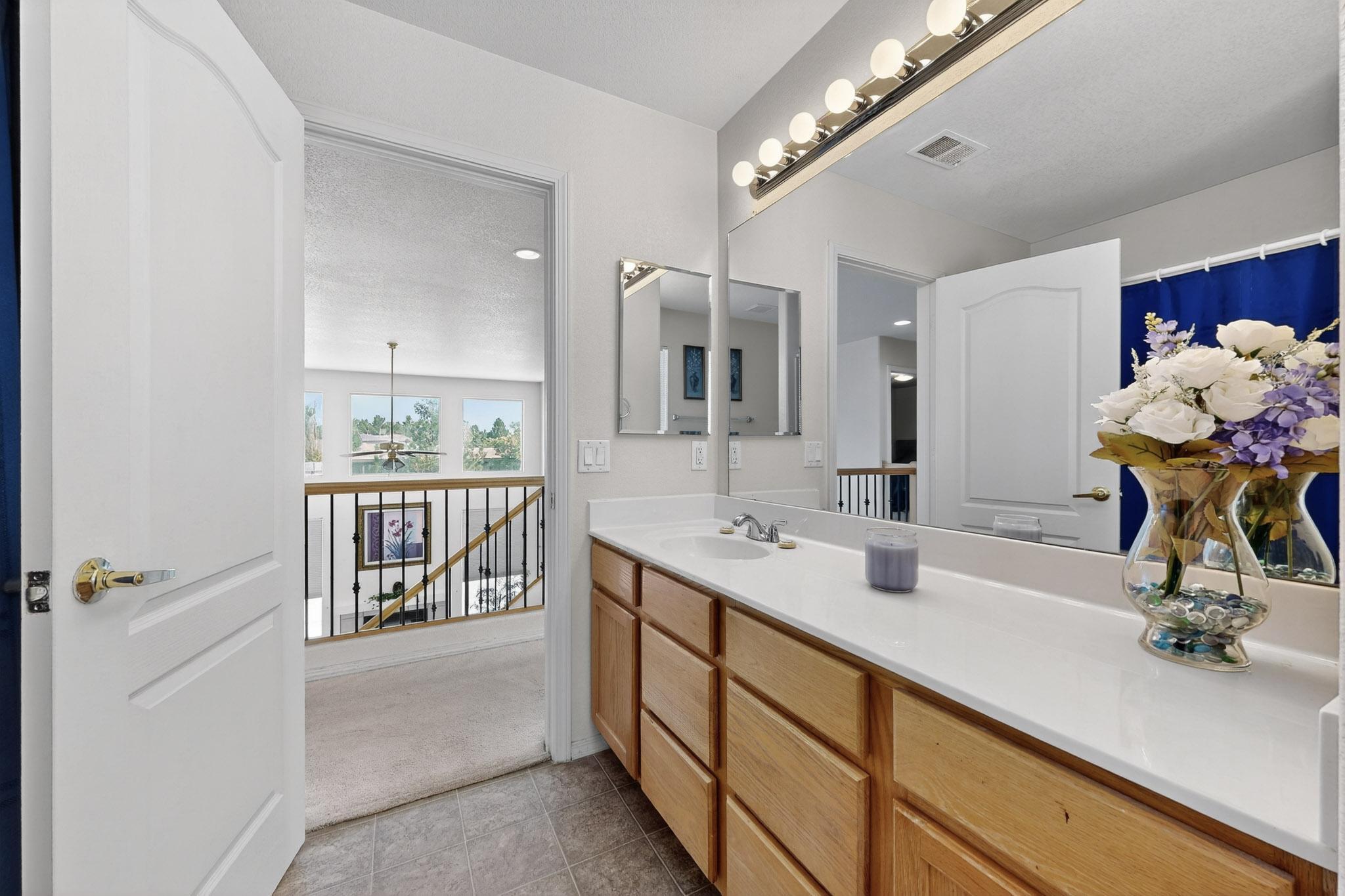 5905 LOS RISCOS Road NW