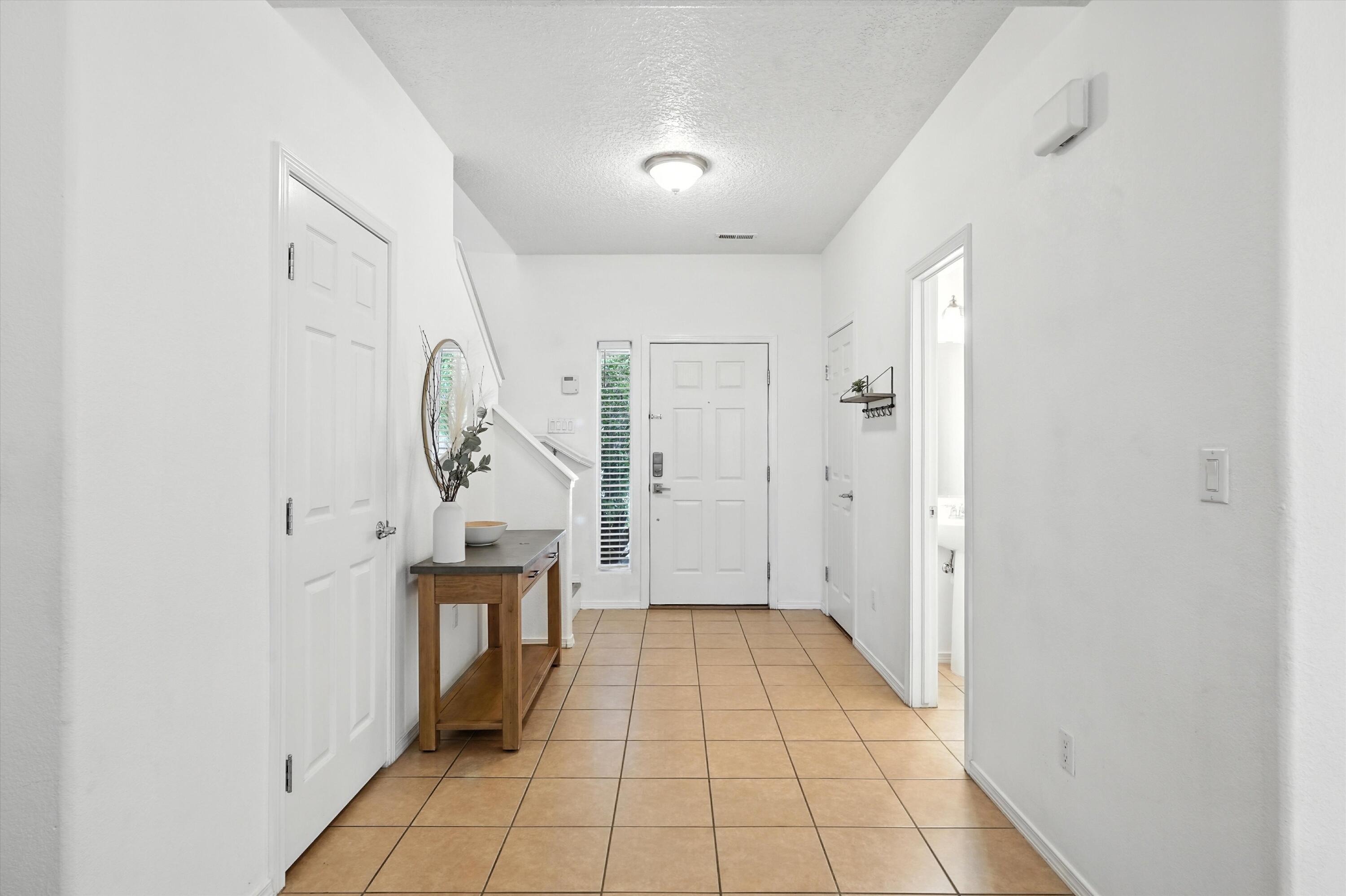 7912 SIERRA ALTOS Place NW