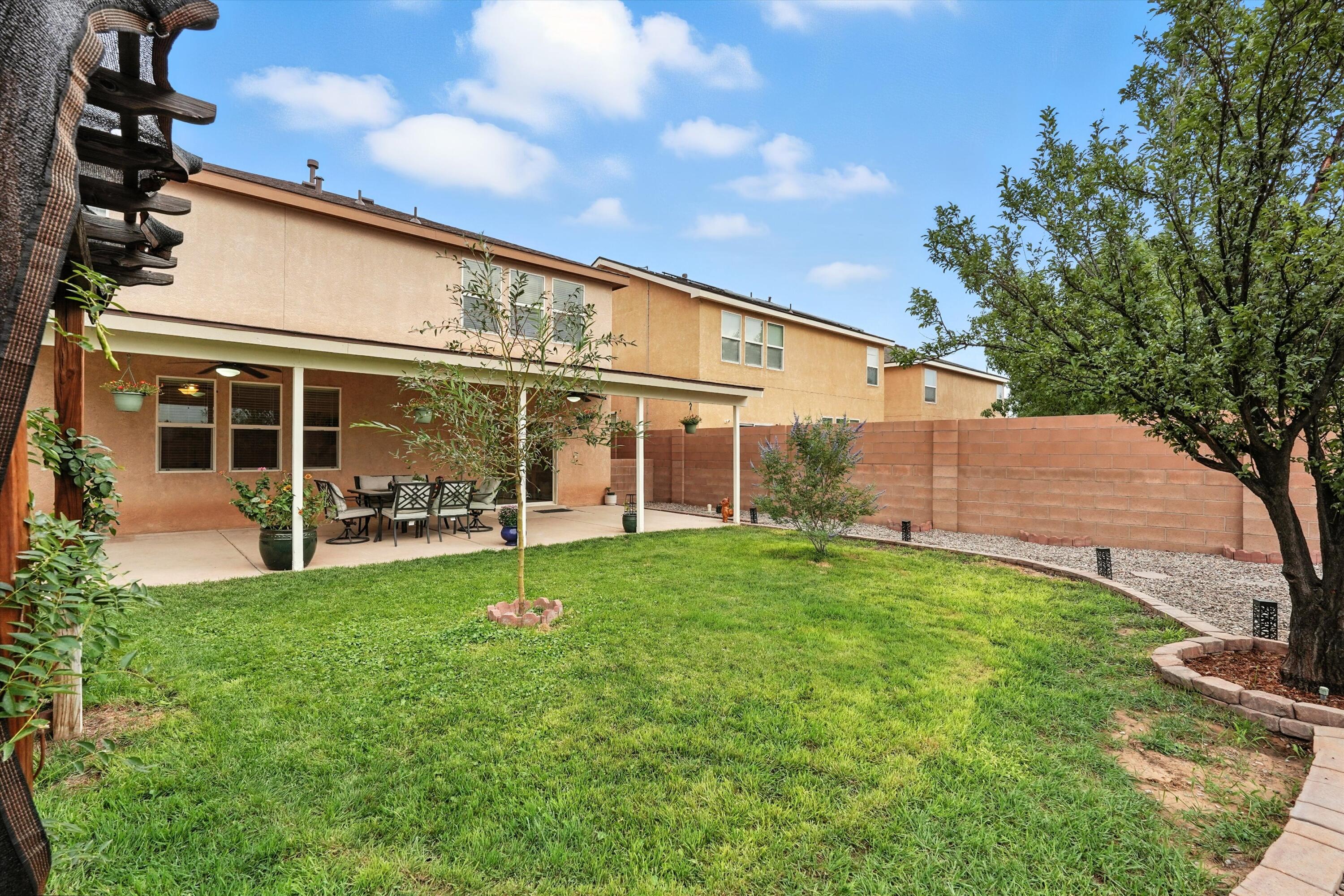 7912 SIERRA ALTOS Place NW