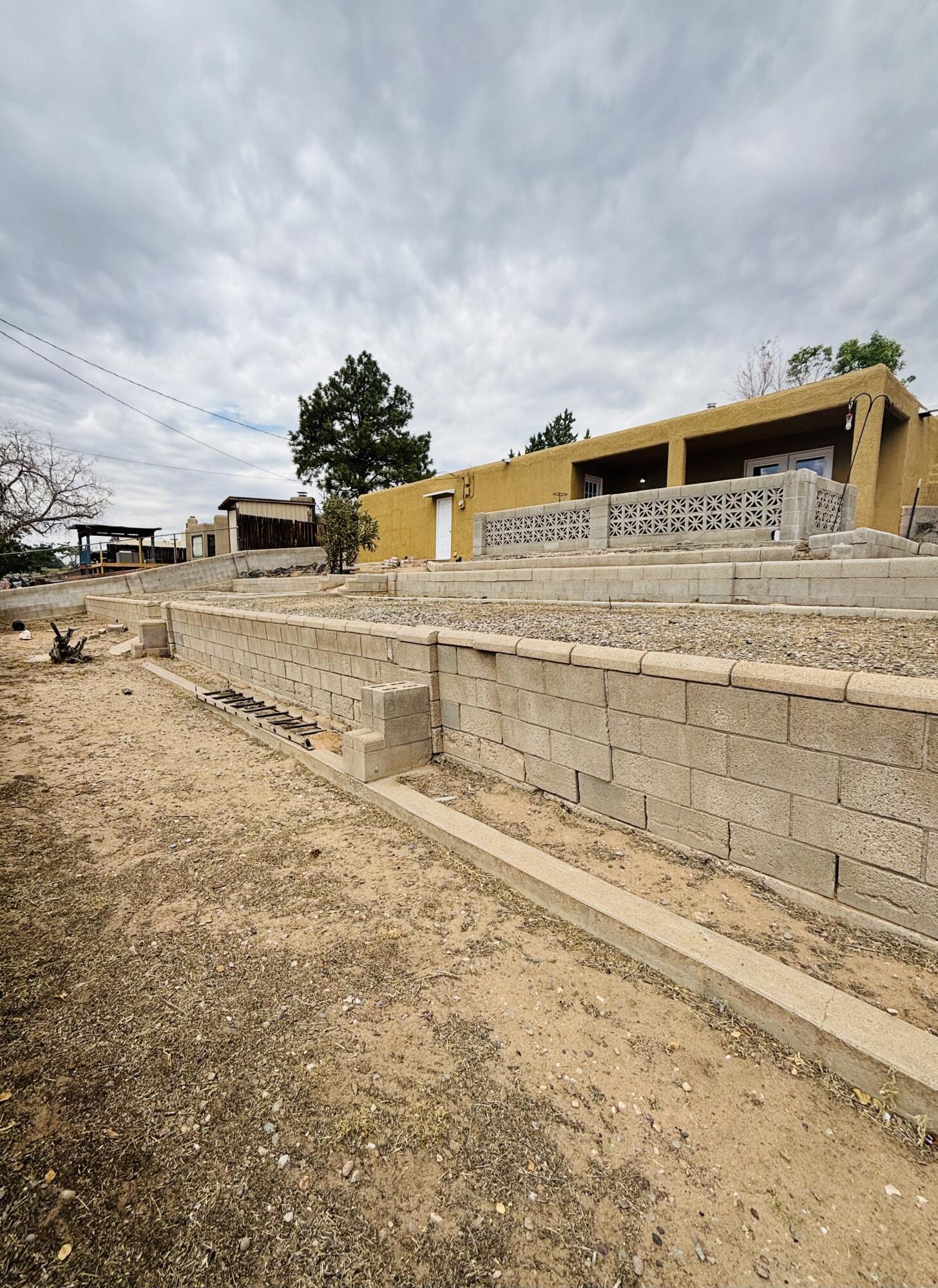 5608 DRAKE Avenue NW