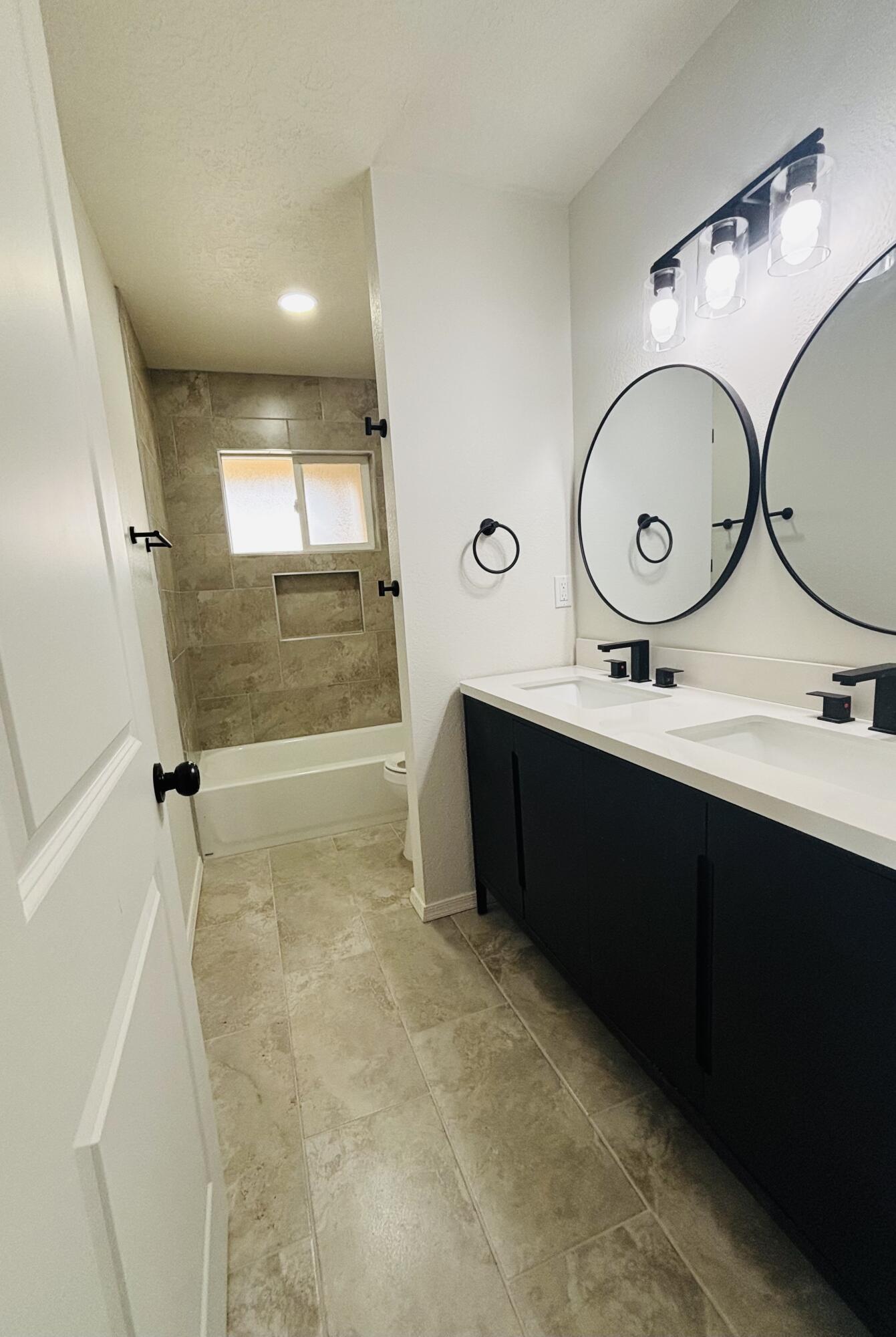 5608 DRAKE Avenue NW