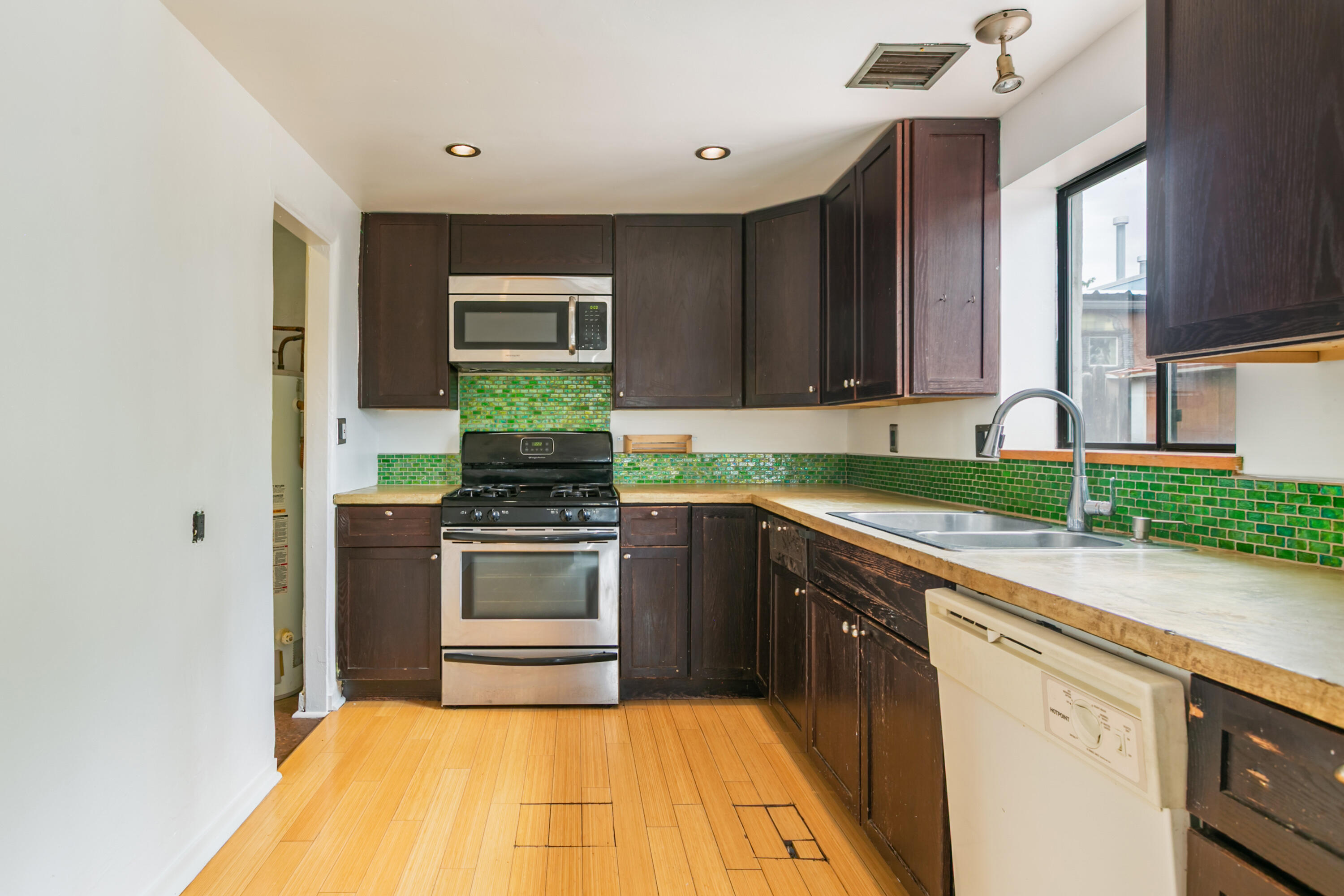 229 Mescalero Road NW