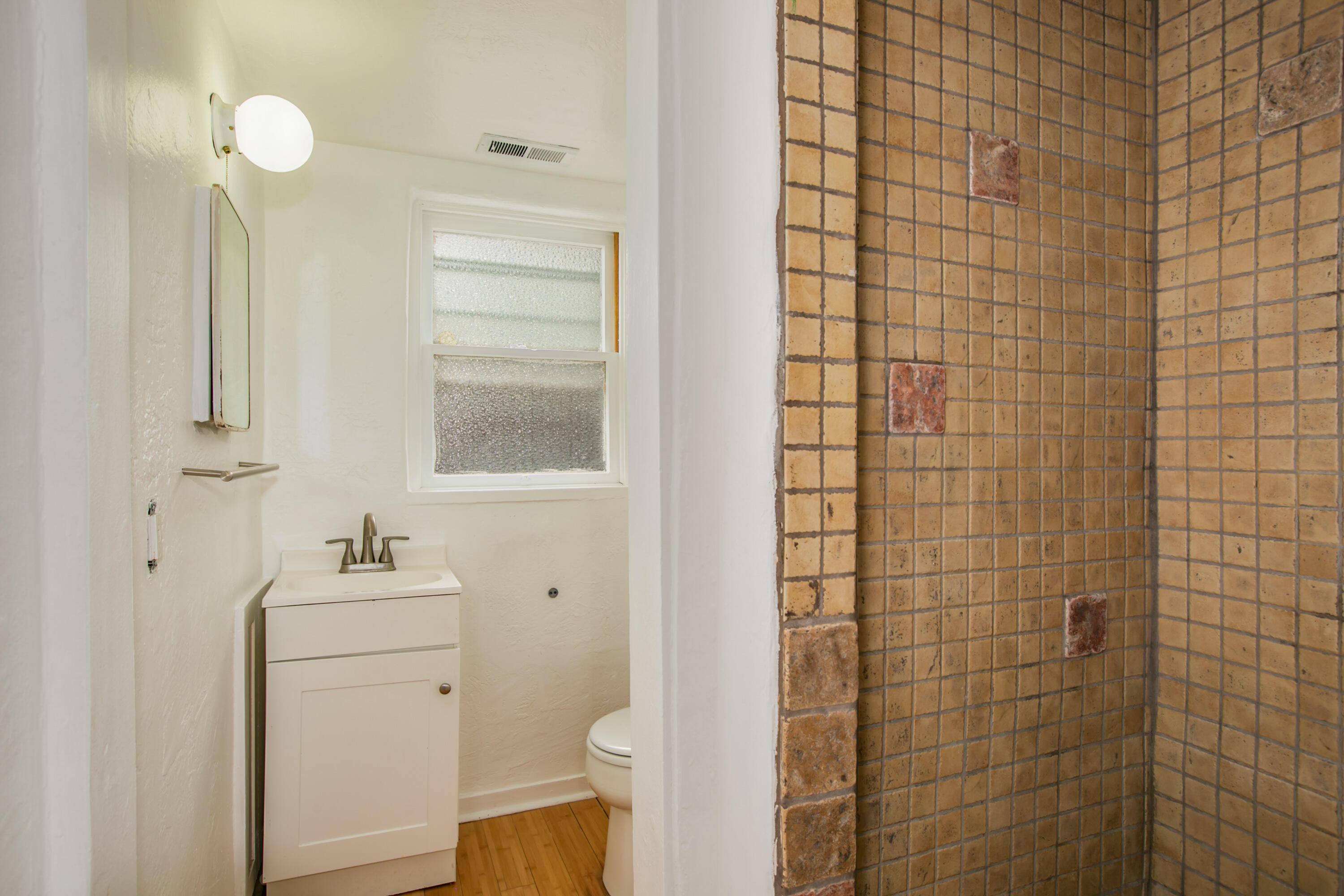 229 Mescalero Road NW