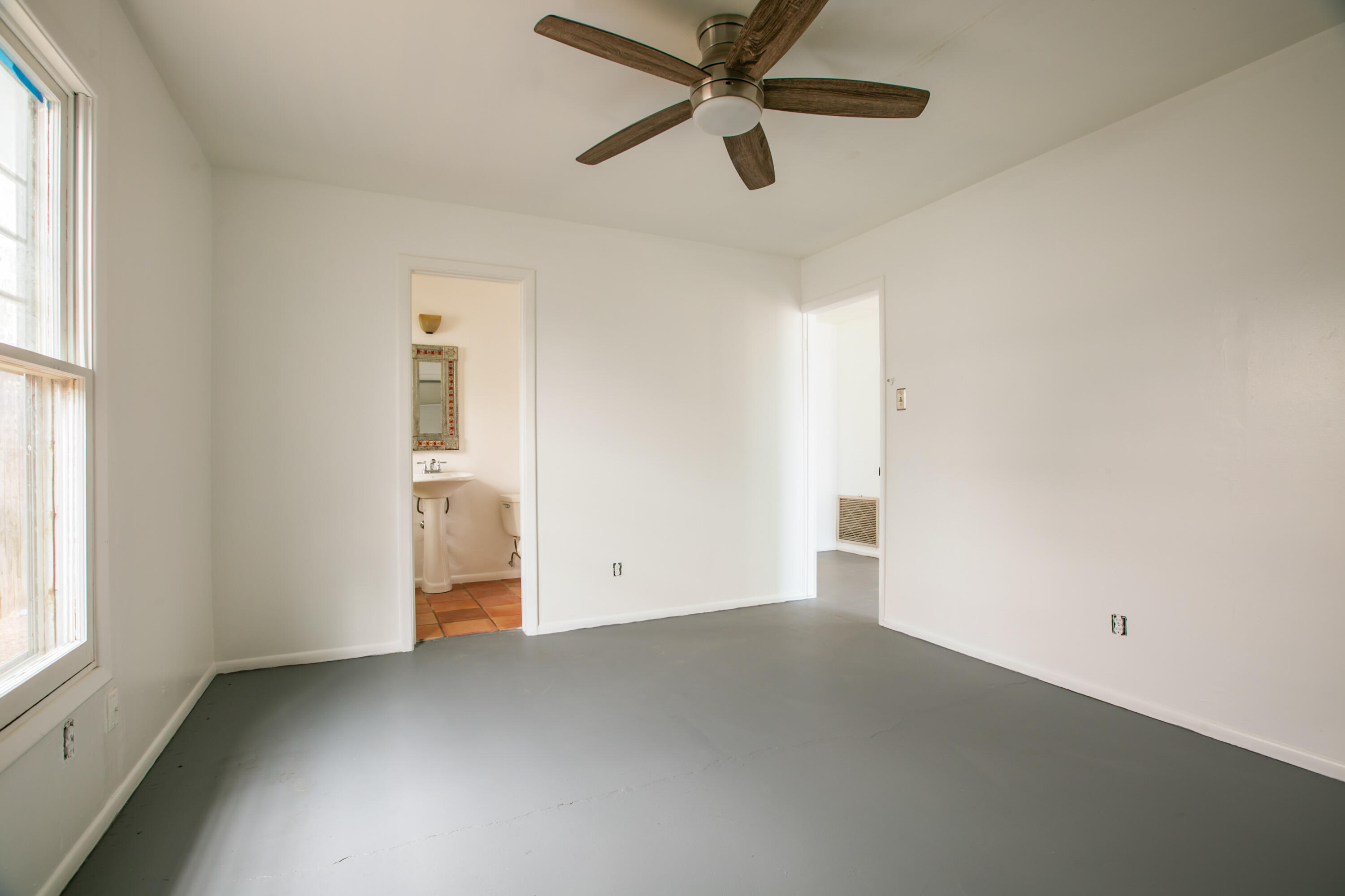 229 Mescalero Road NW