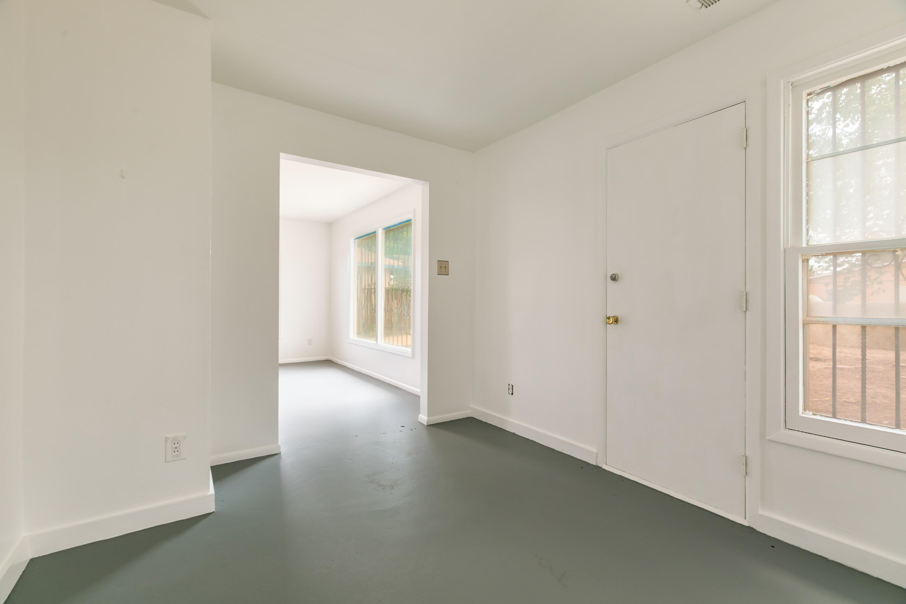 229 Mescalero Road NW