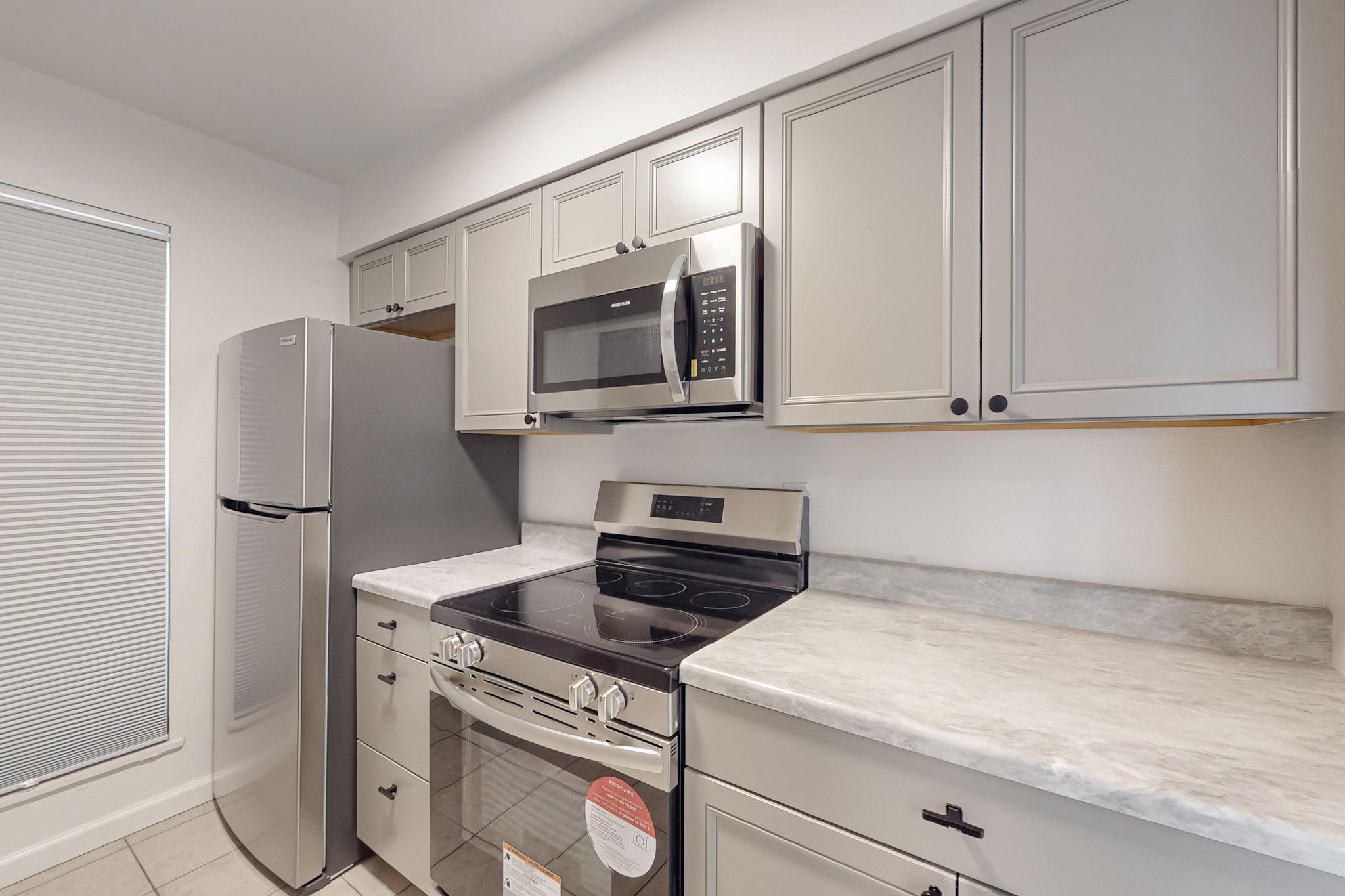 1601 PENNSYLVANIA Street NE E5