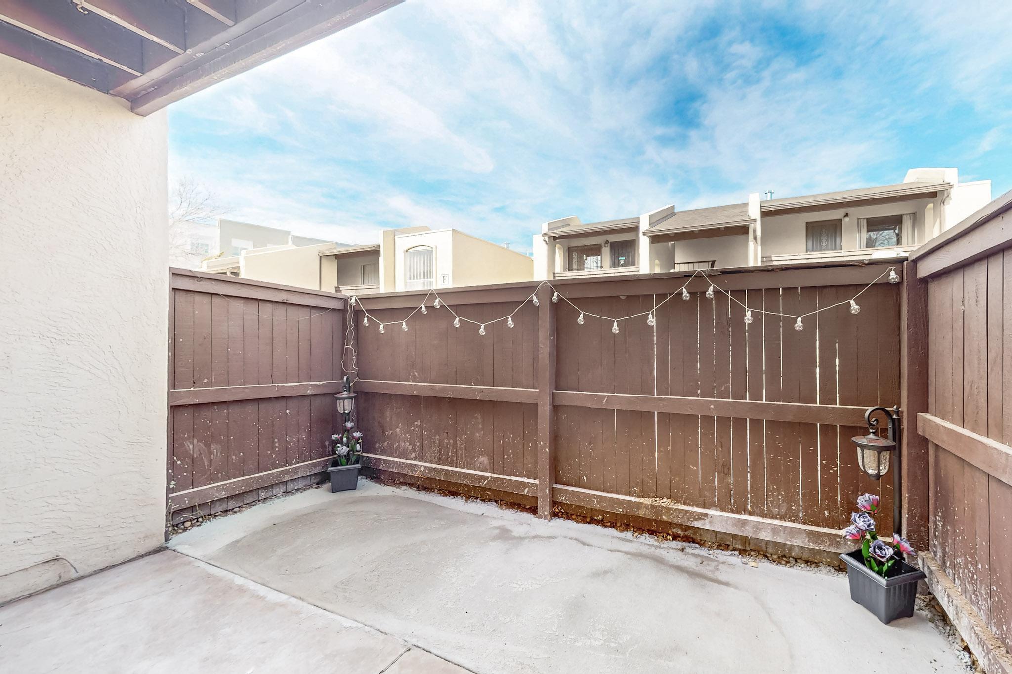 1601 PENNSYLVANIA Street NE E5