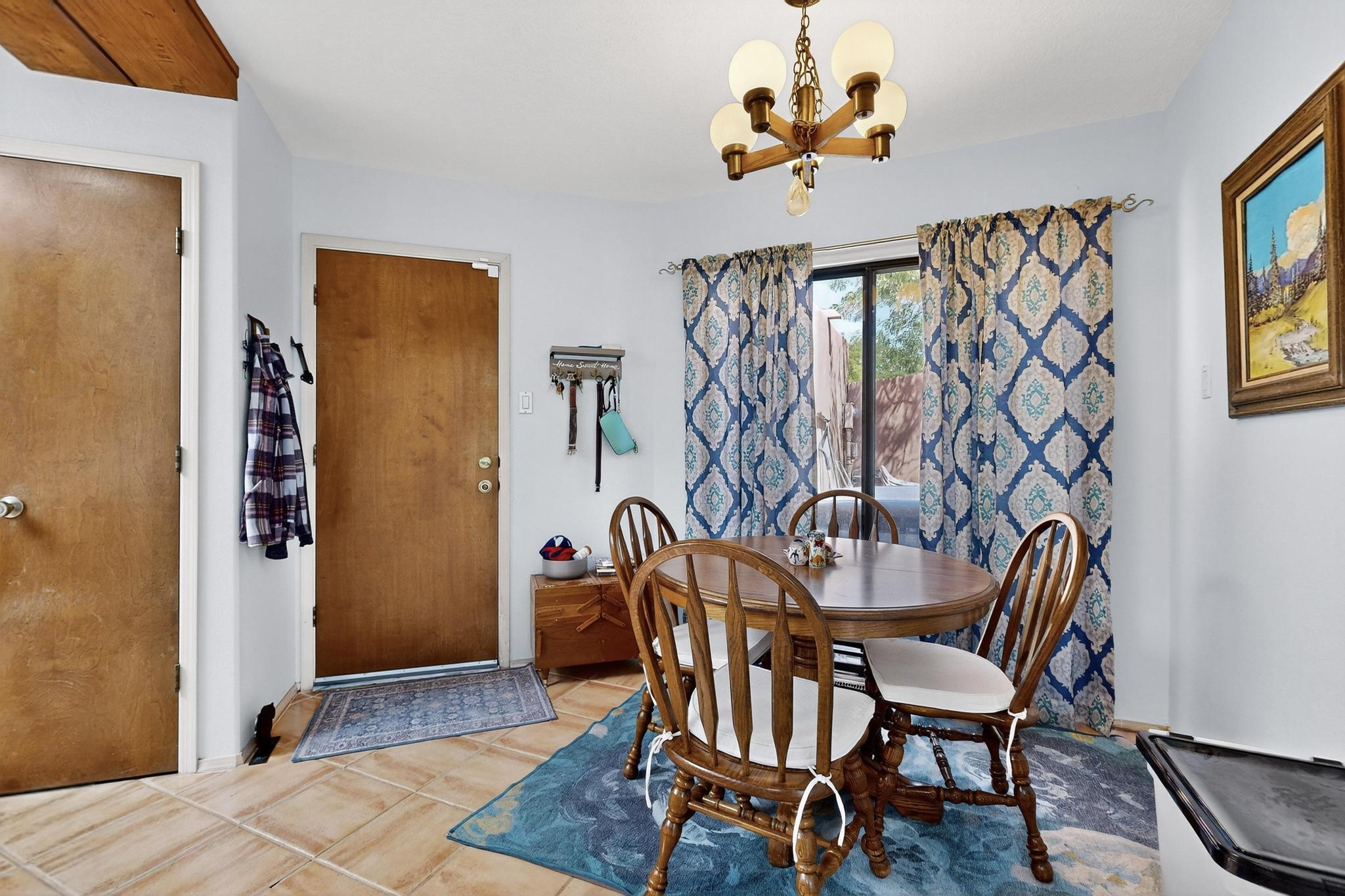 2828 DON PANCHO Road NW