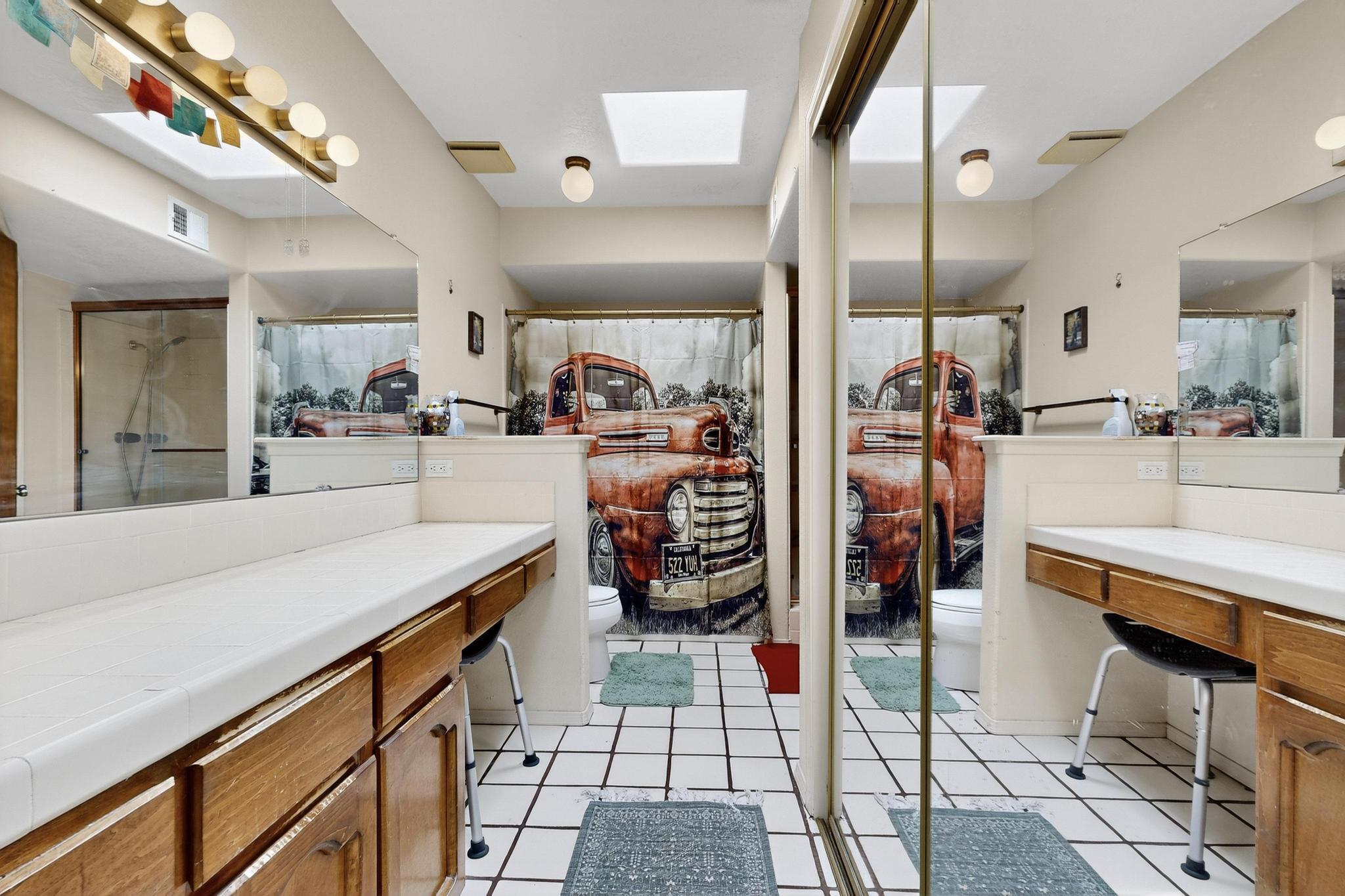 2828 DON PANCHO Road NW