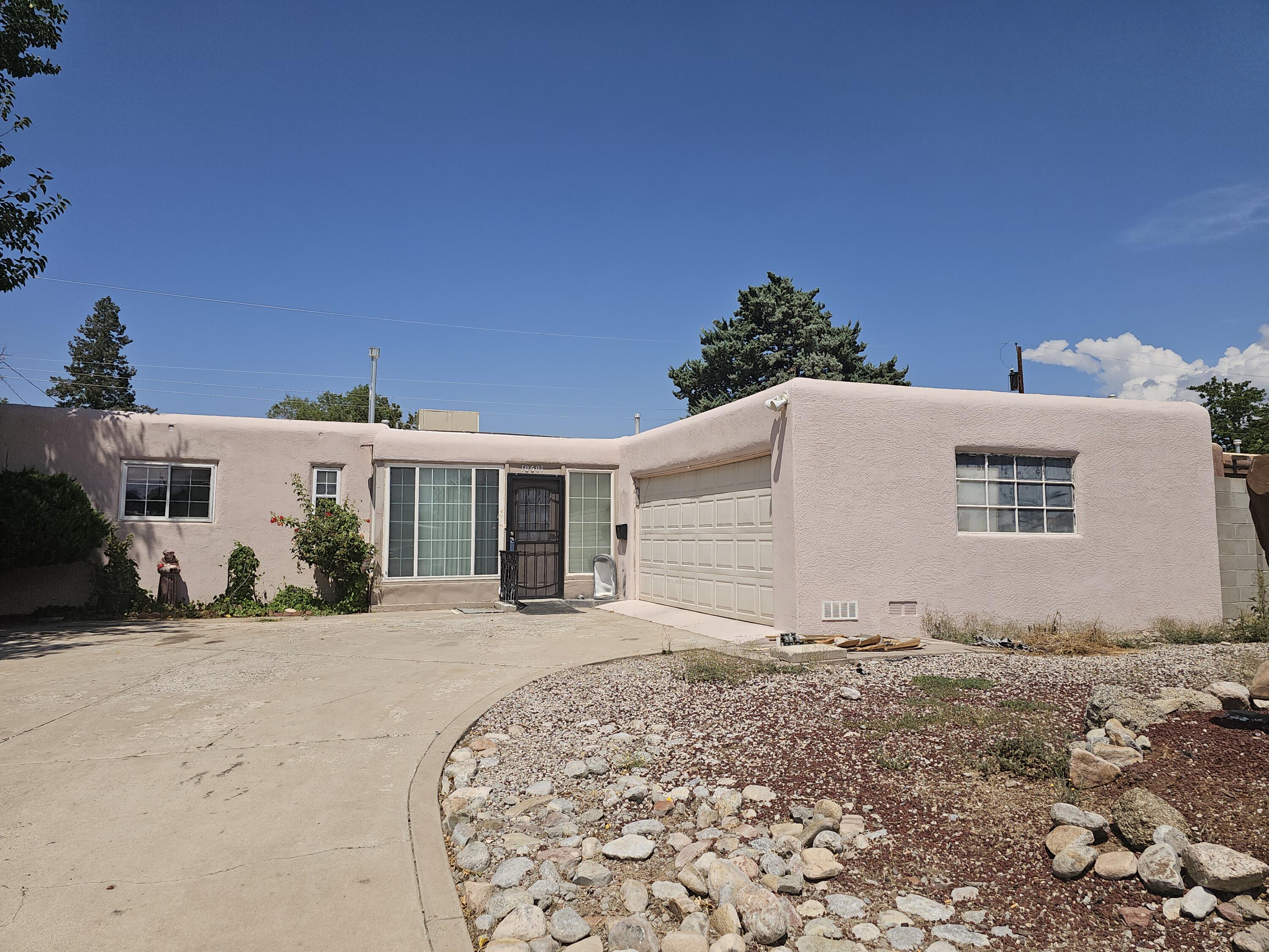 10601 Snow Heights Boulevard NE