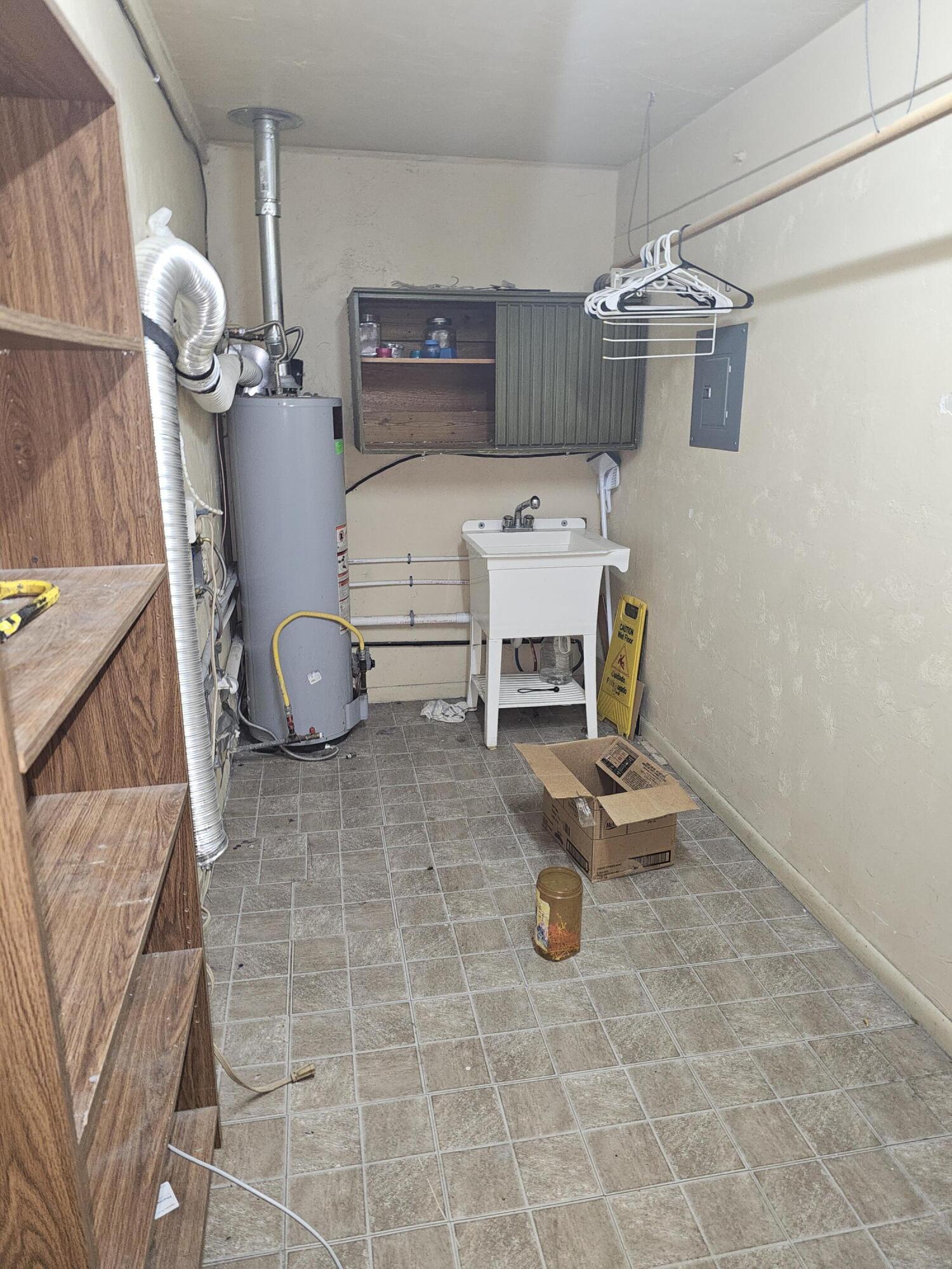 10601 Snow Heights Boulevard NE