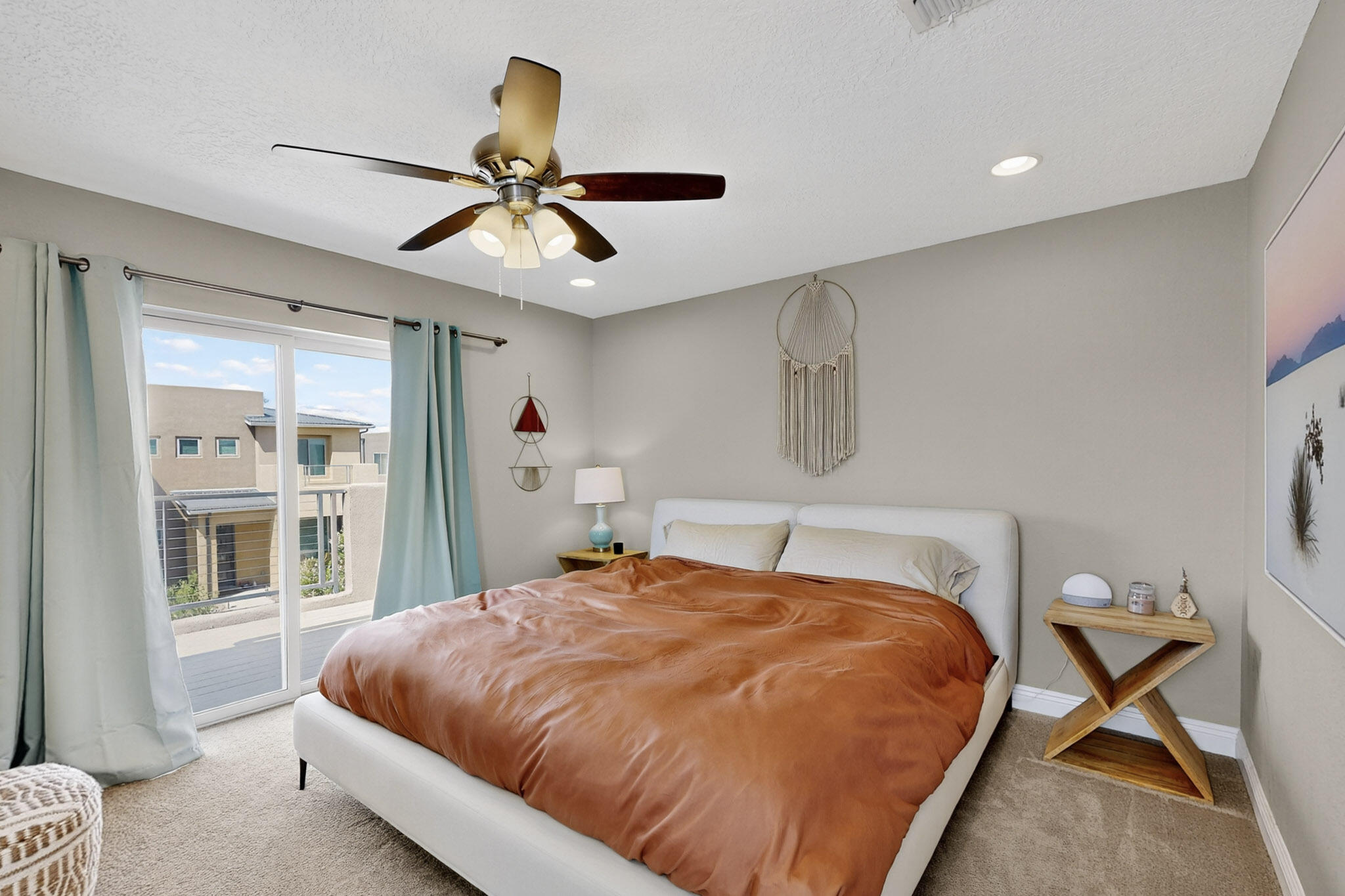 6321 VISTA DEL BOSQUE Drive