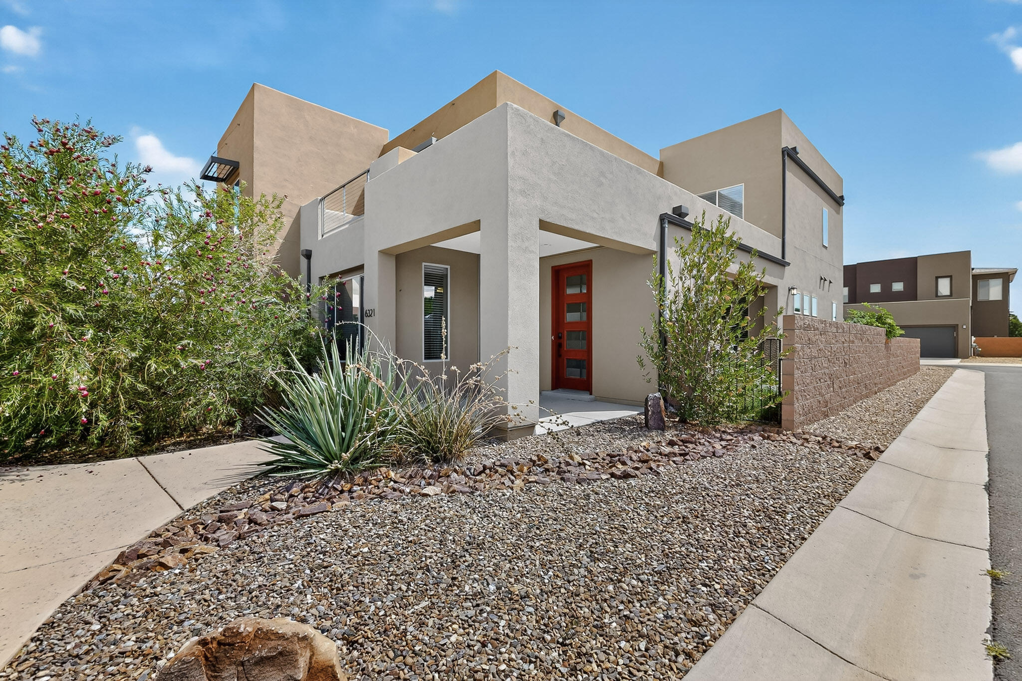 6321 VISTA DEL BOSQUE Drive