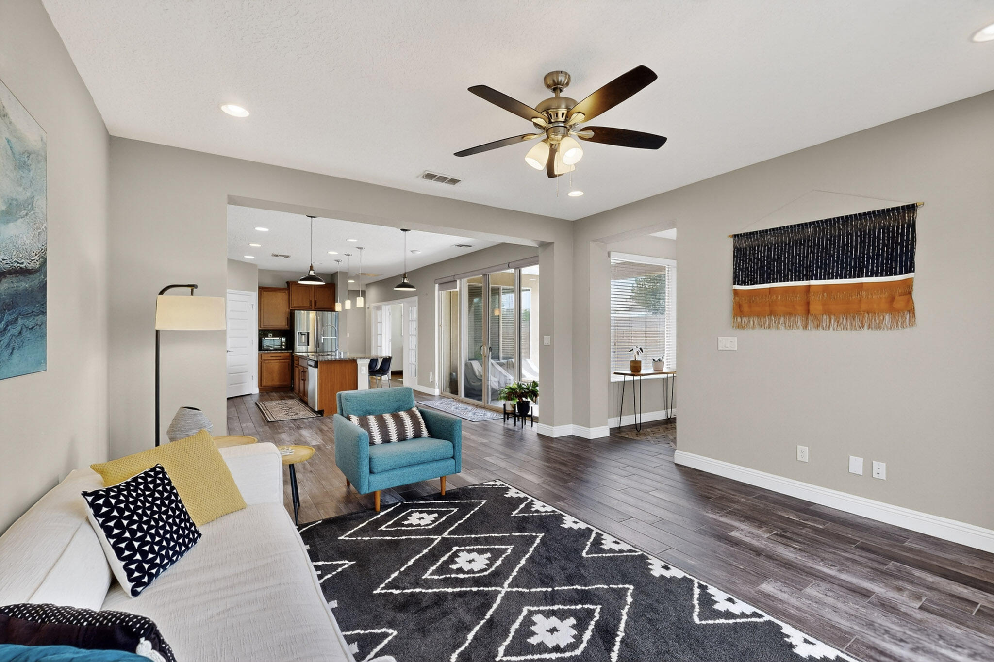 6321 VISTA DEL BOSQUE Drive