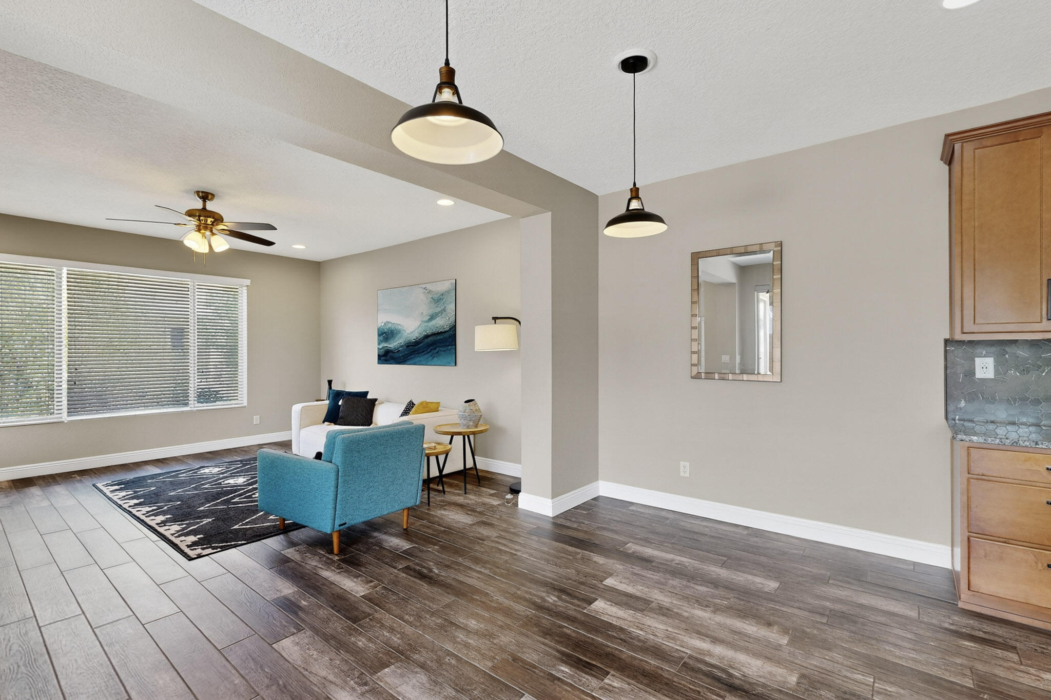 6321 VISTA DEL BOSQUE Drive