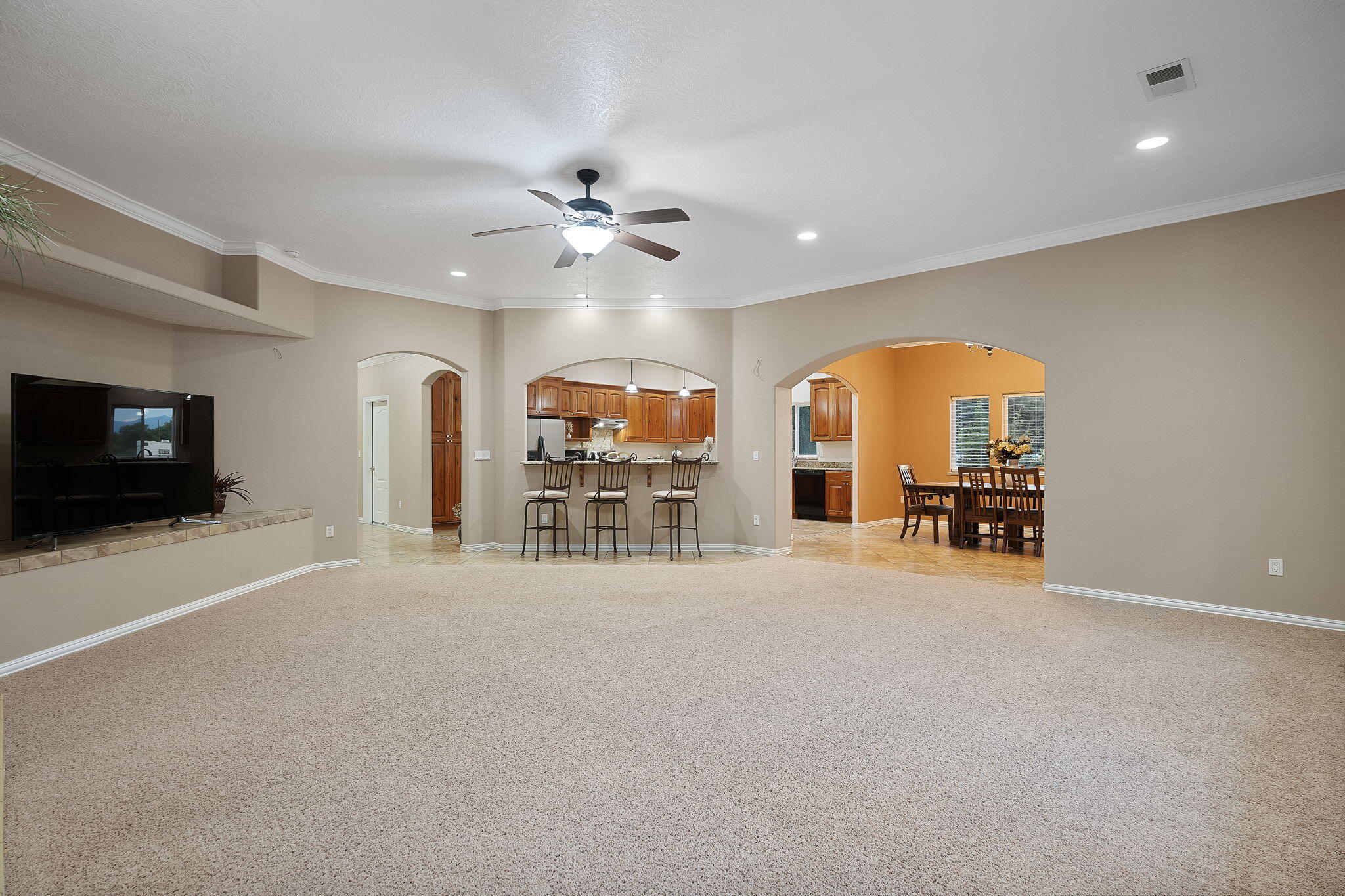 103 CHANTELLY Lane