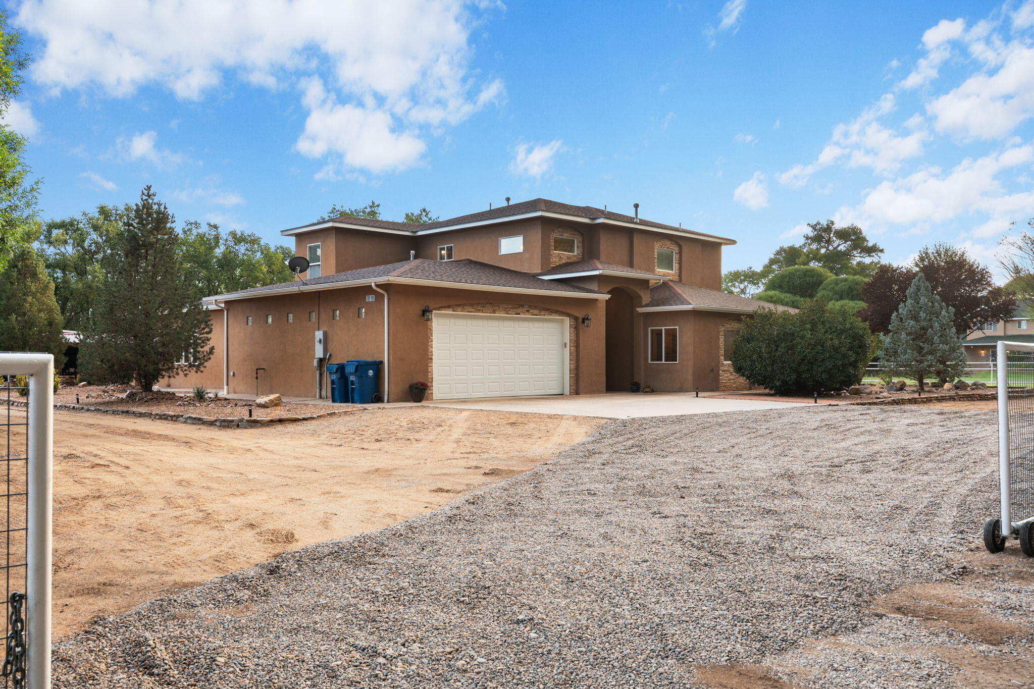 103 CHANTELLY Lane