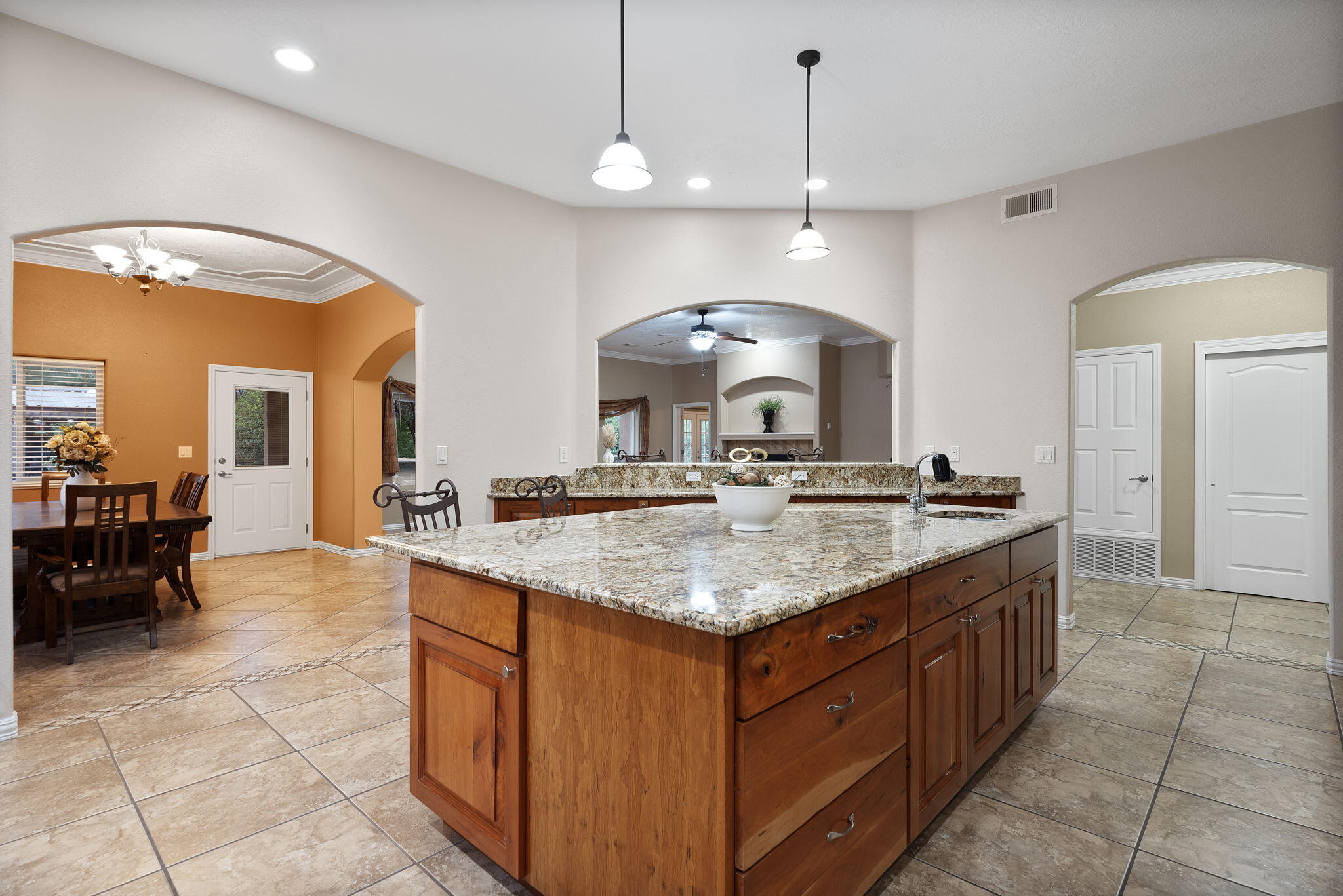 103 CHANTELLY Lane