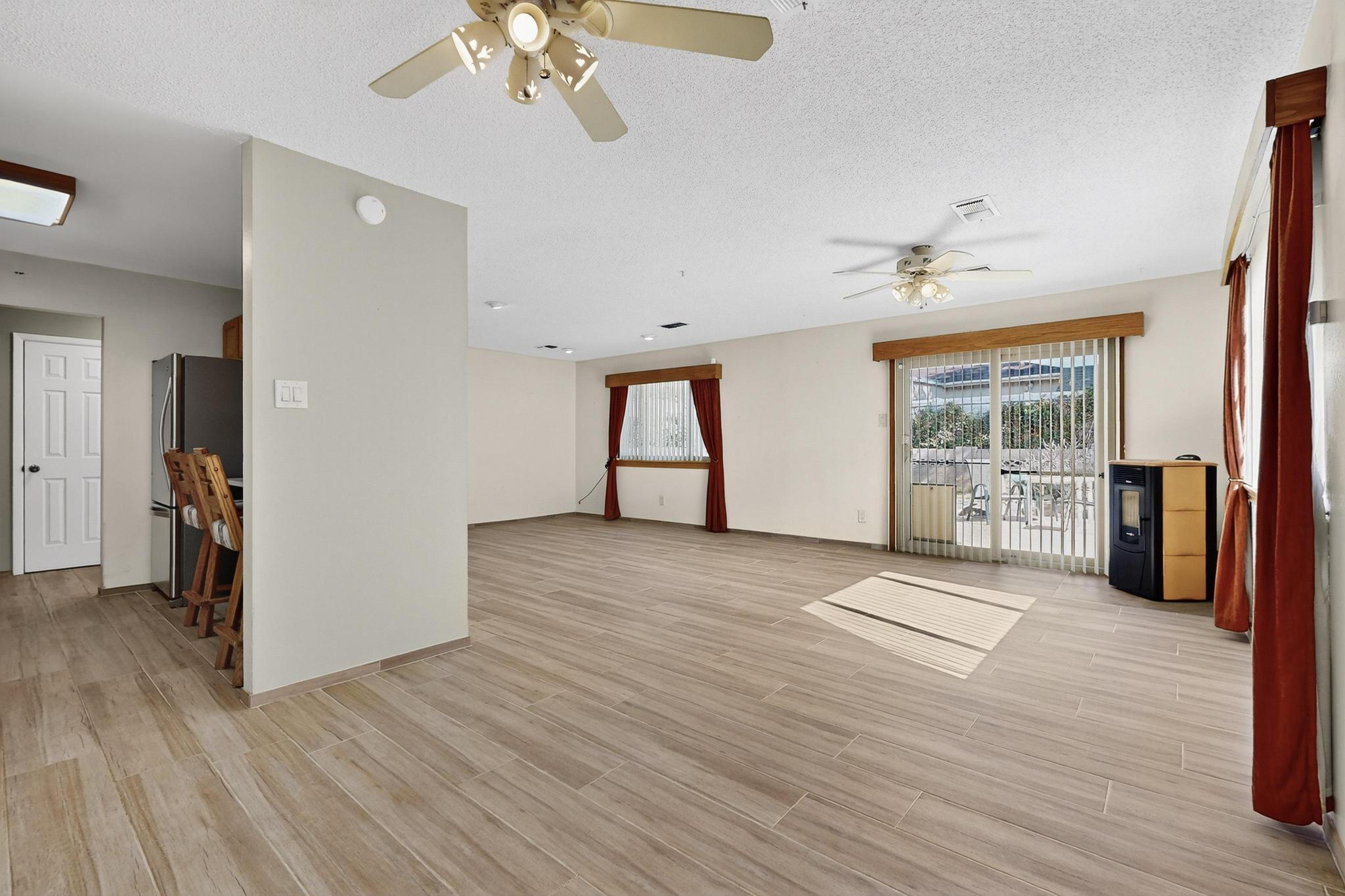 11525 Morenci Avenue NE