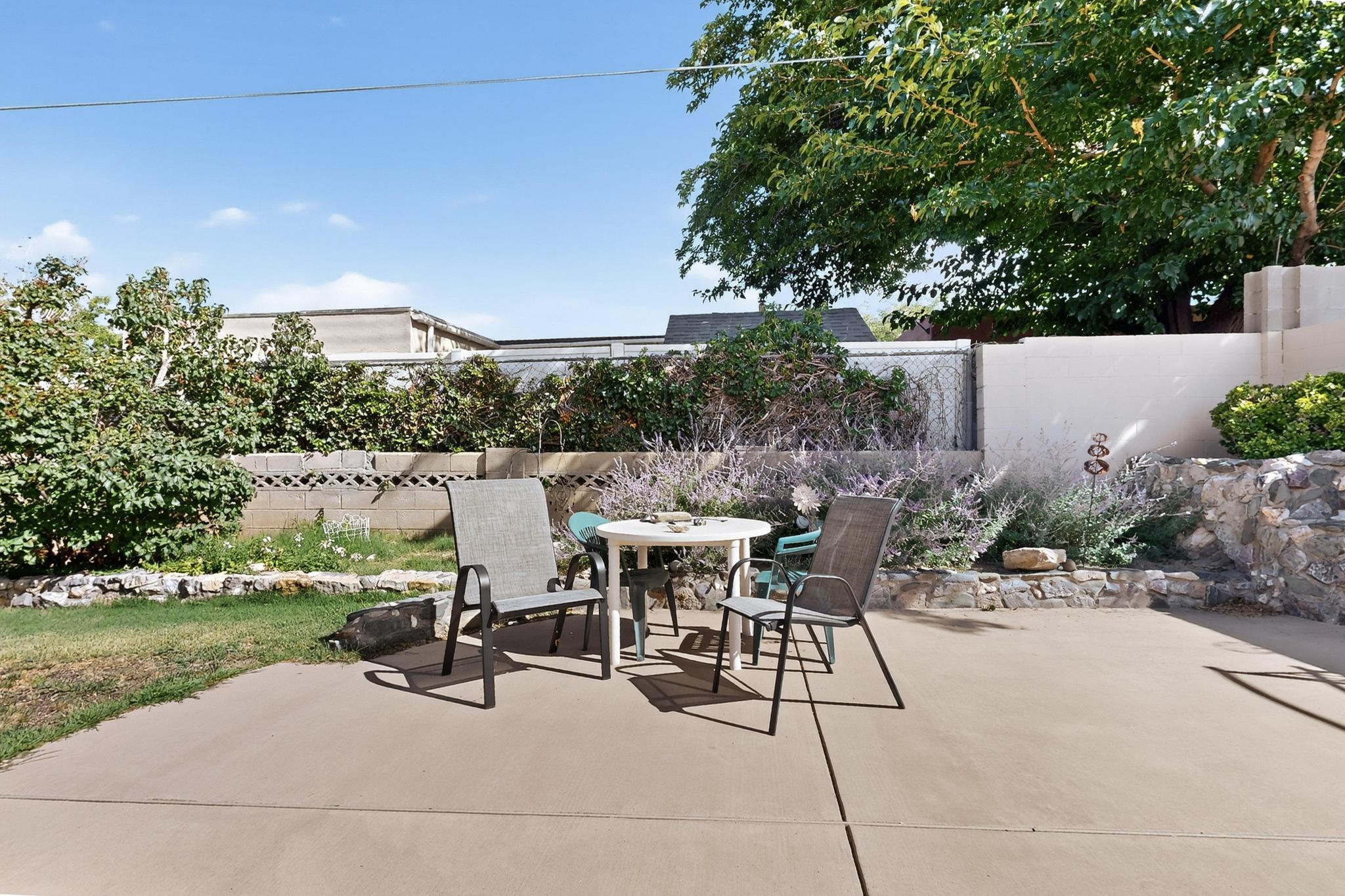 11525 Morenci Avenue NE