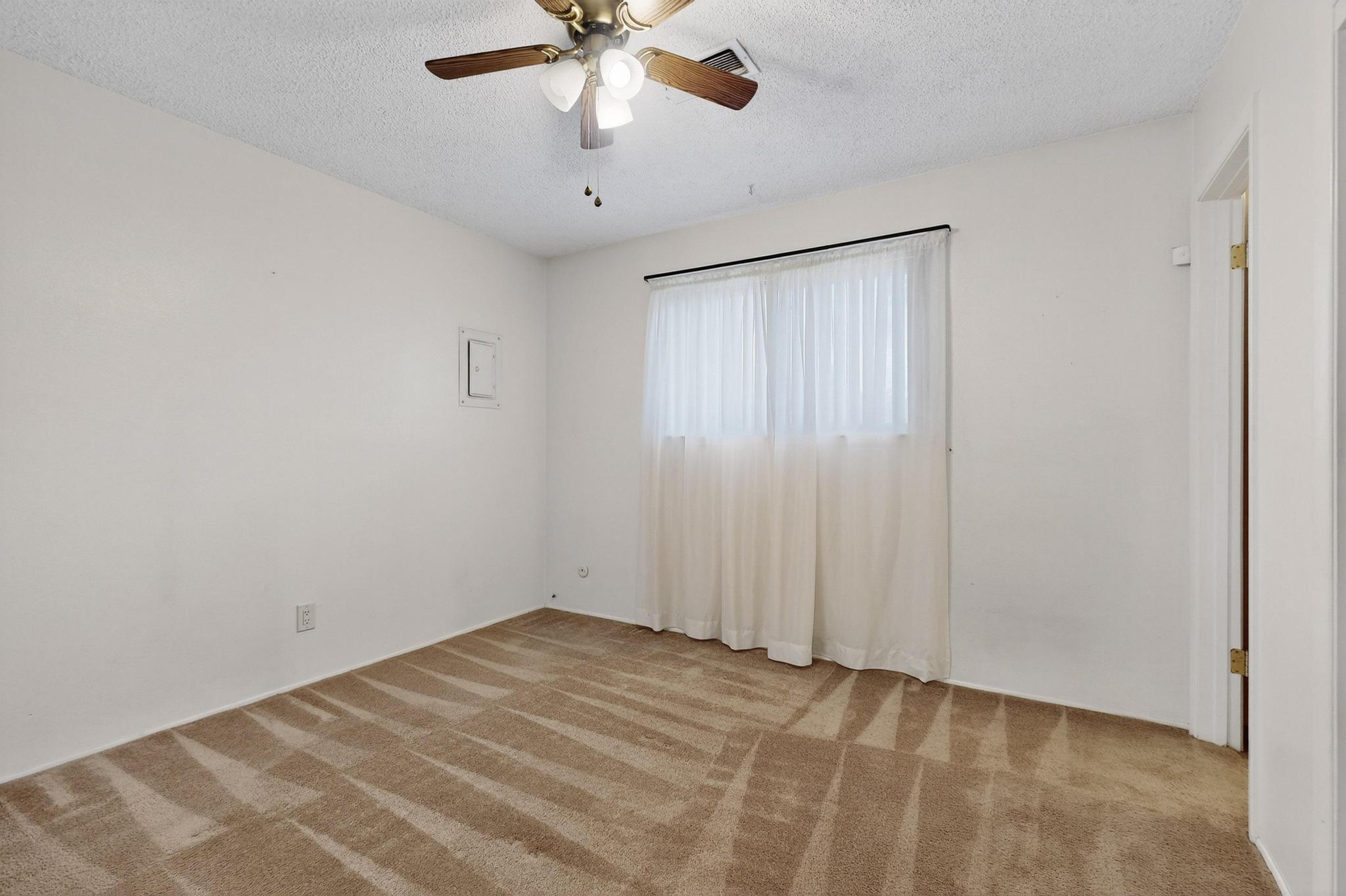 11525 Morenci Avenue NE