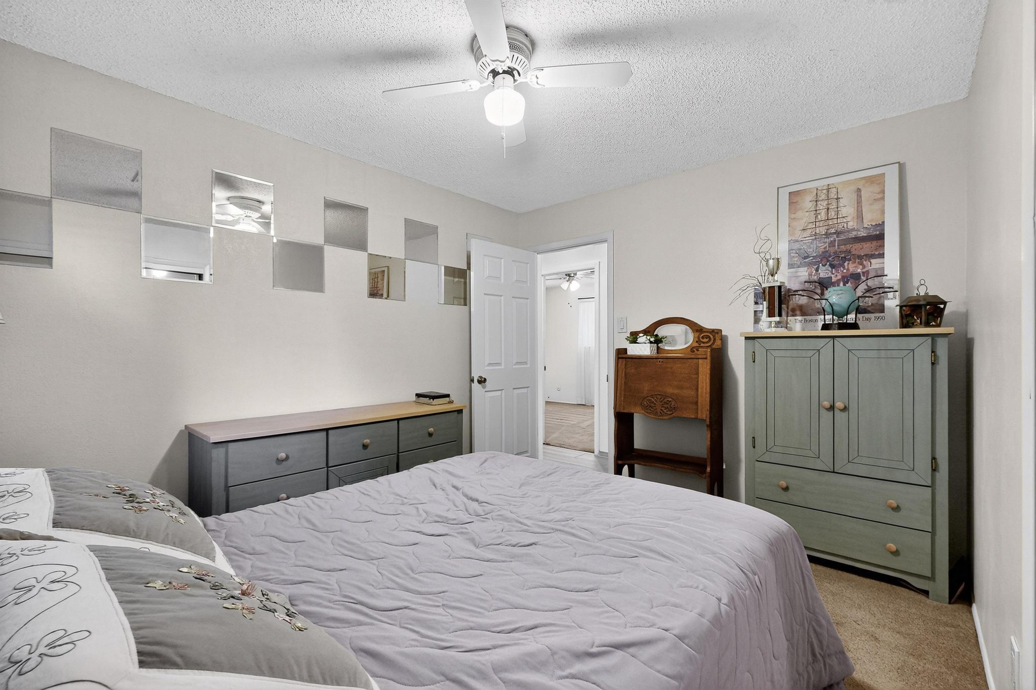 11525 Morenci Avenue NE