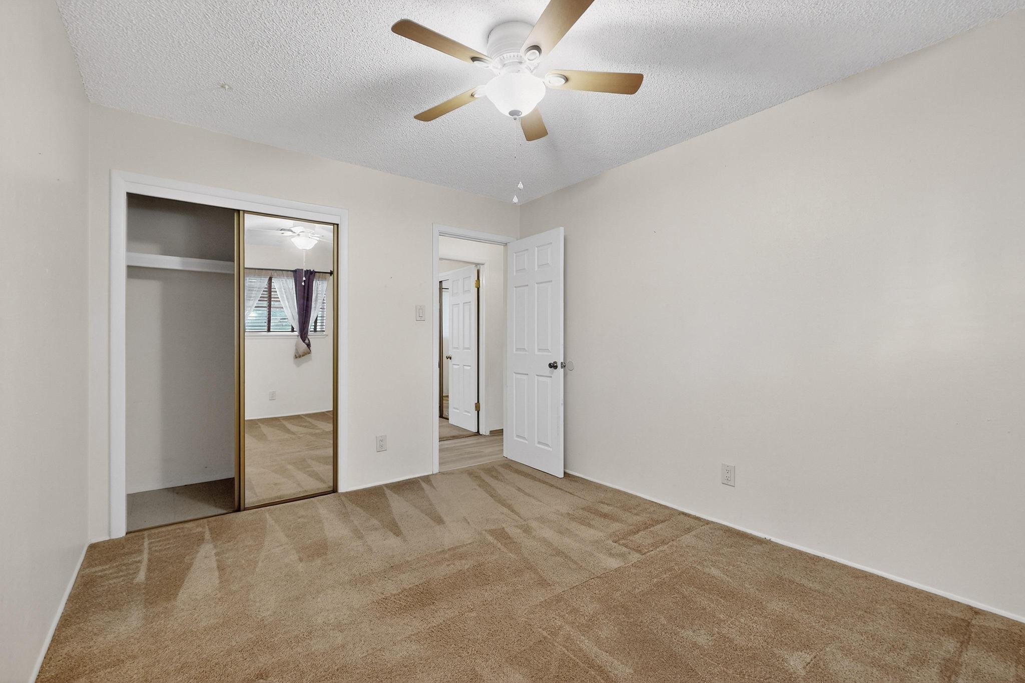 11525 Morenci Avenue NE