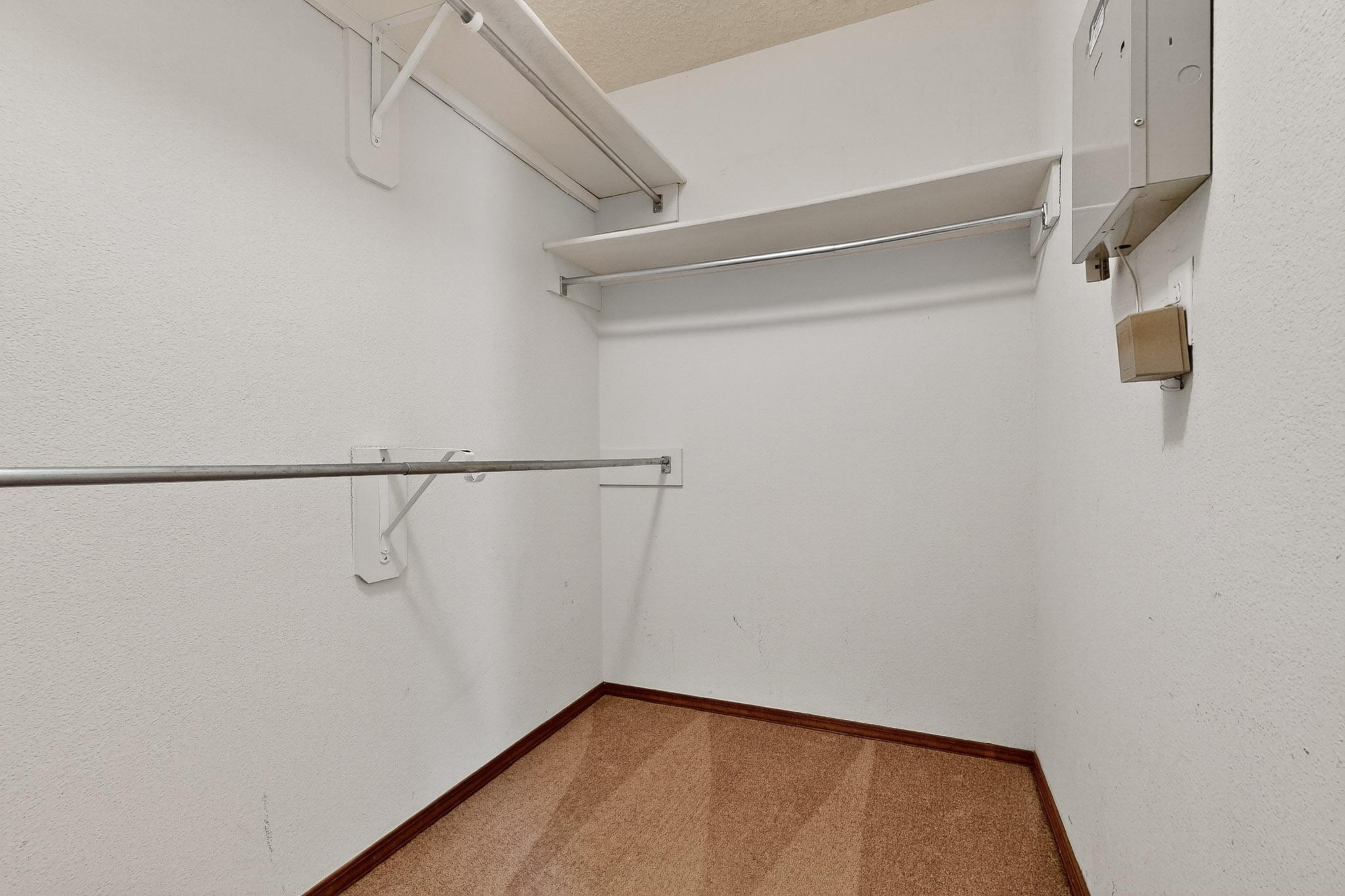 10331 HACKAMORE Place SW