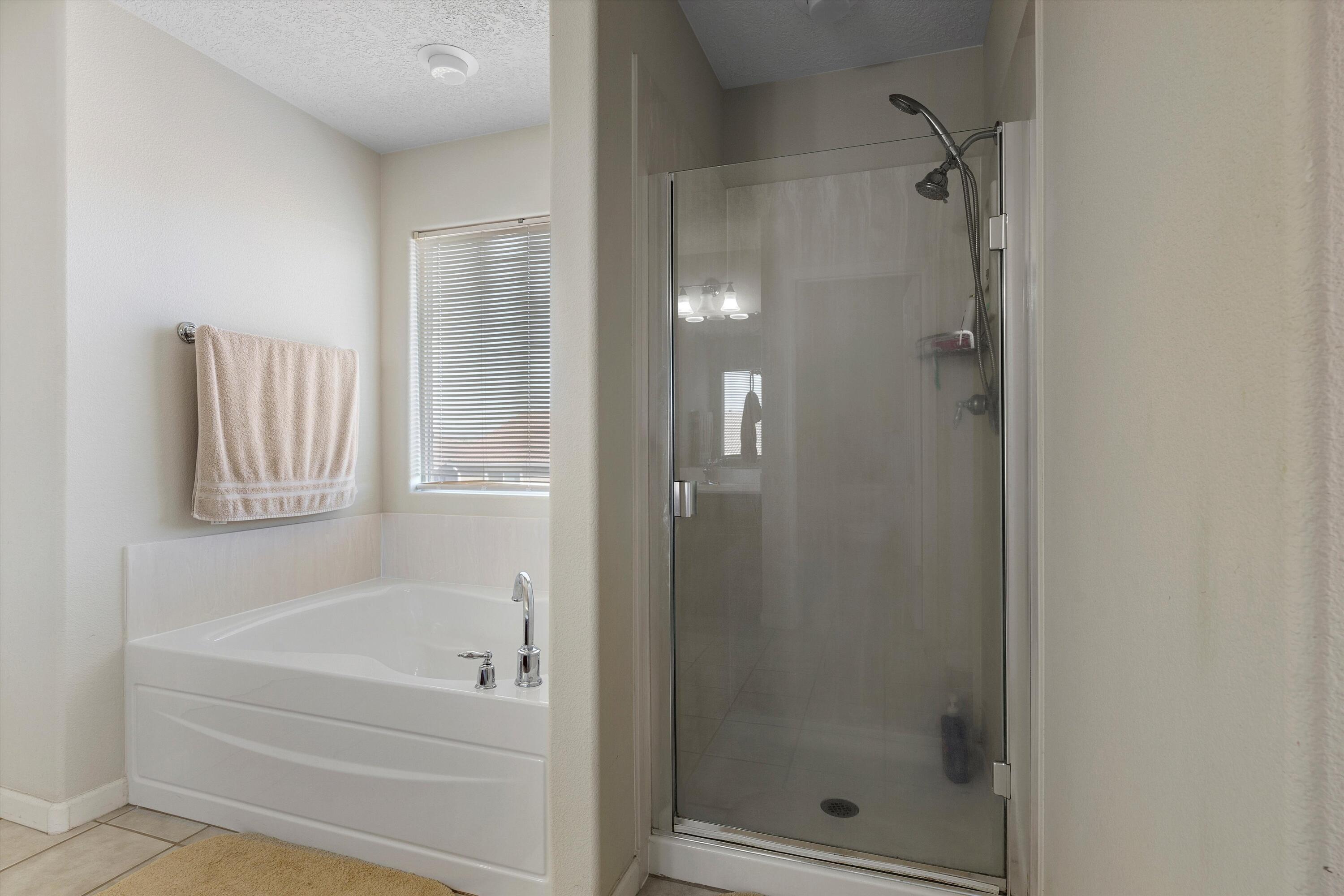 9600 THUNDER Road NW