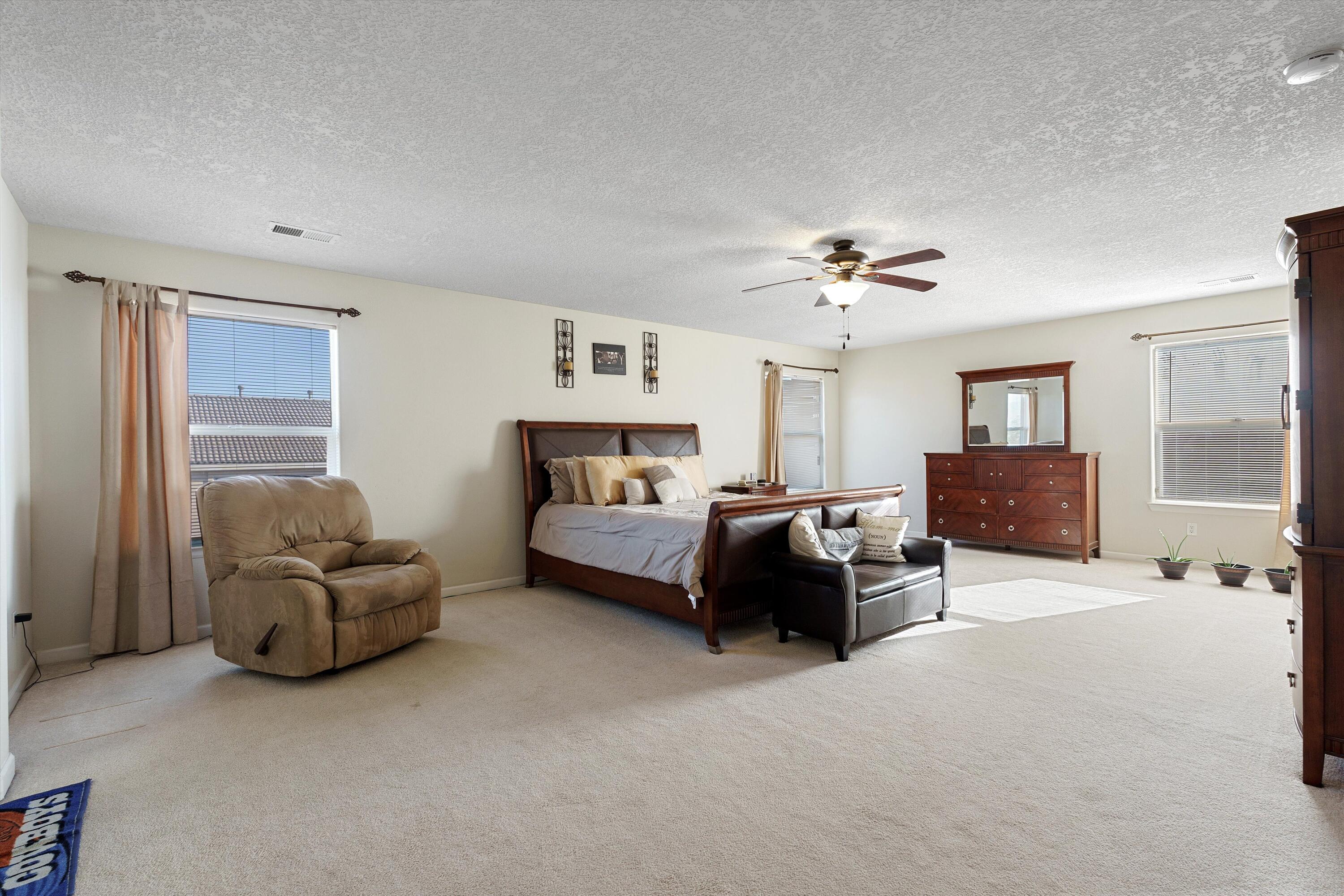 9600 THUNDER Road NW