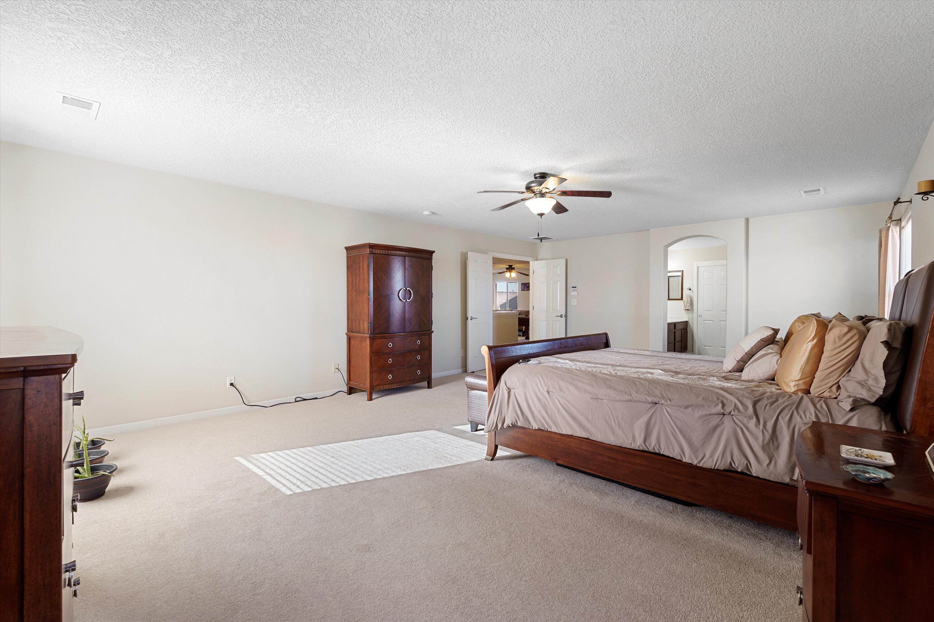 9600 THUNDER Road NW