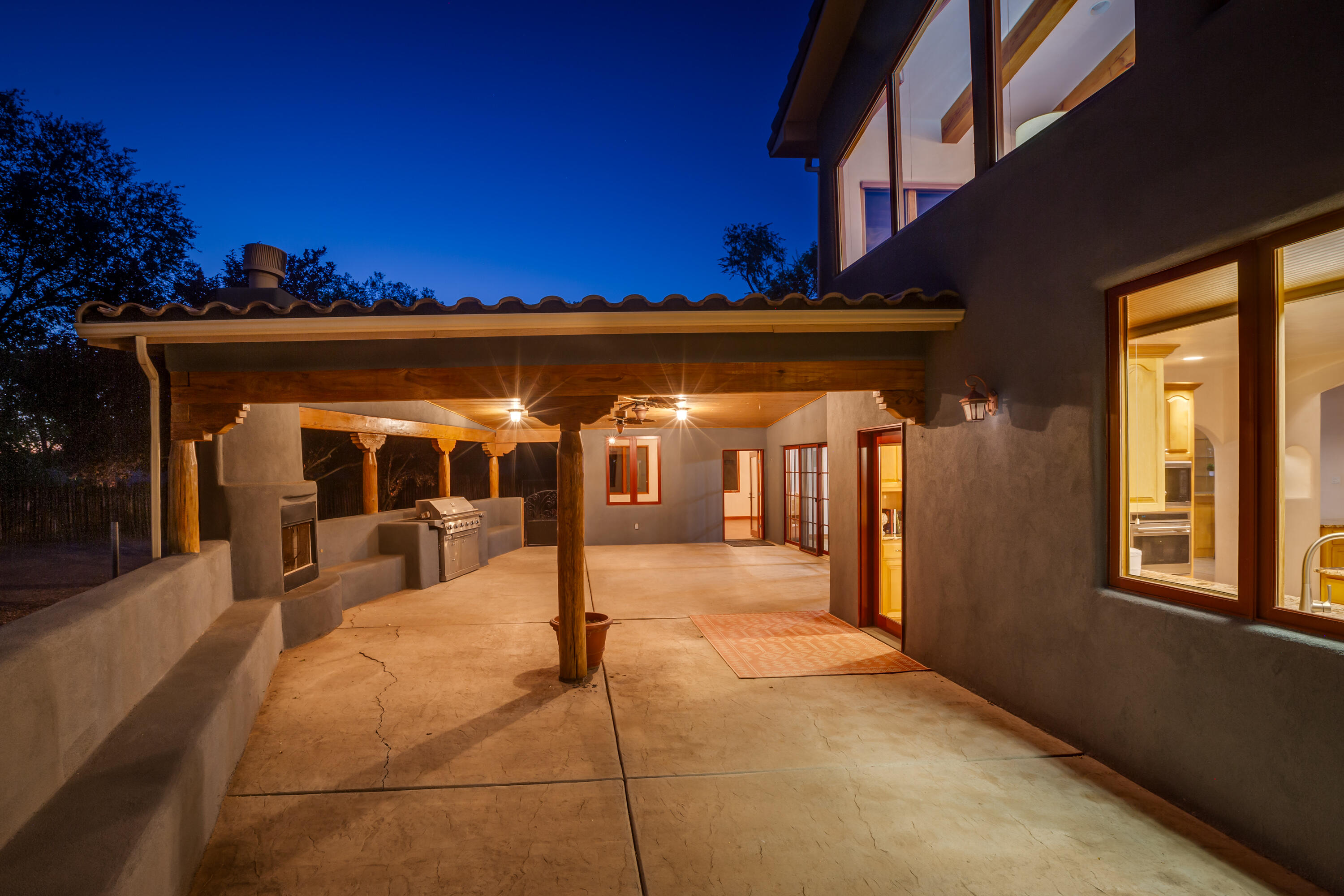 7017 Rio Grande Boulevard NW