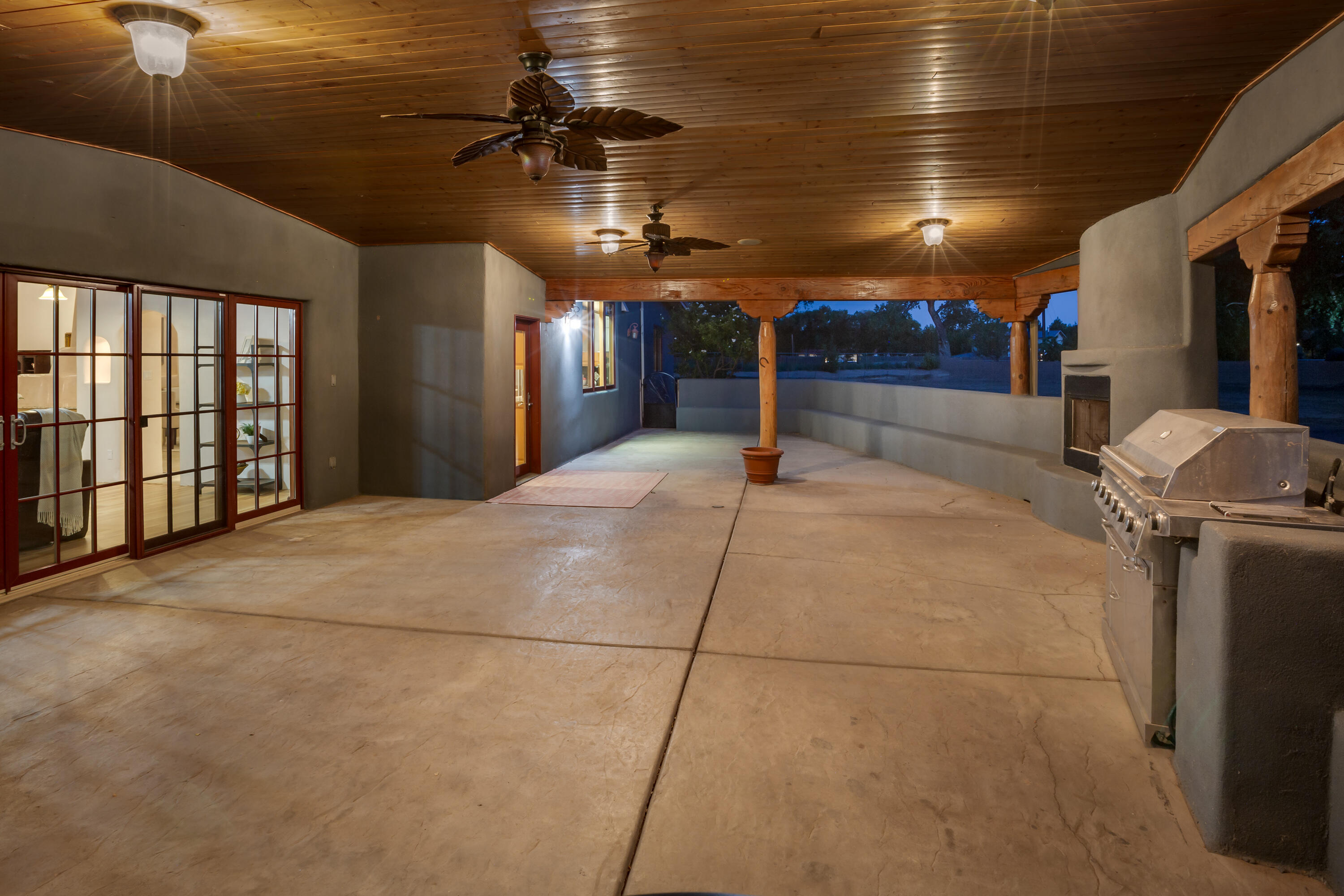 7017 Rio Grande Boulevard NW