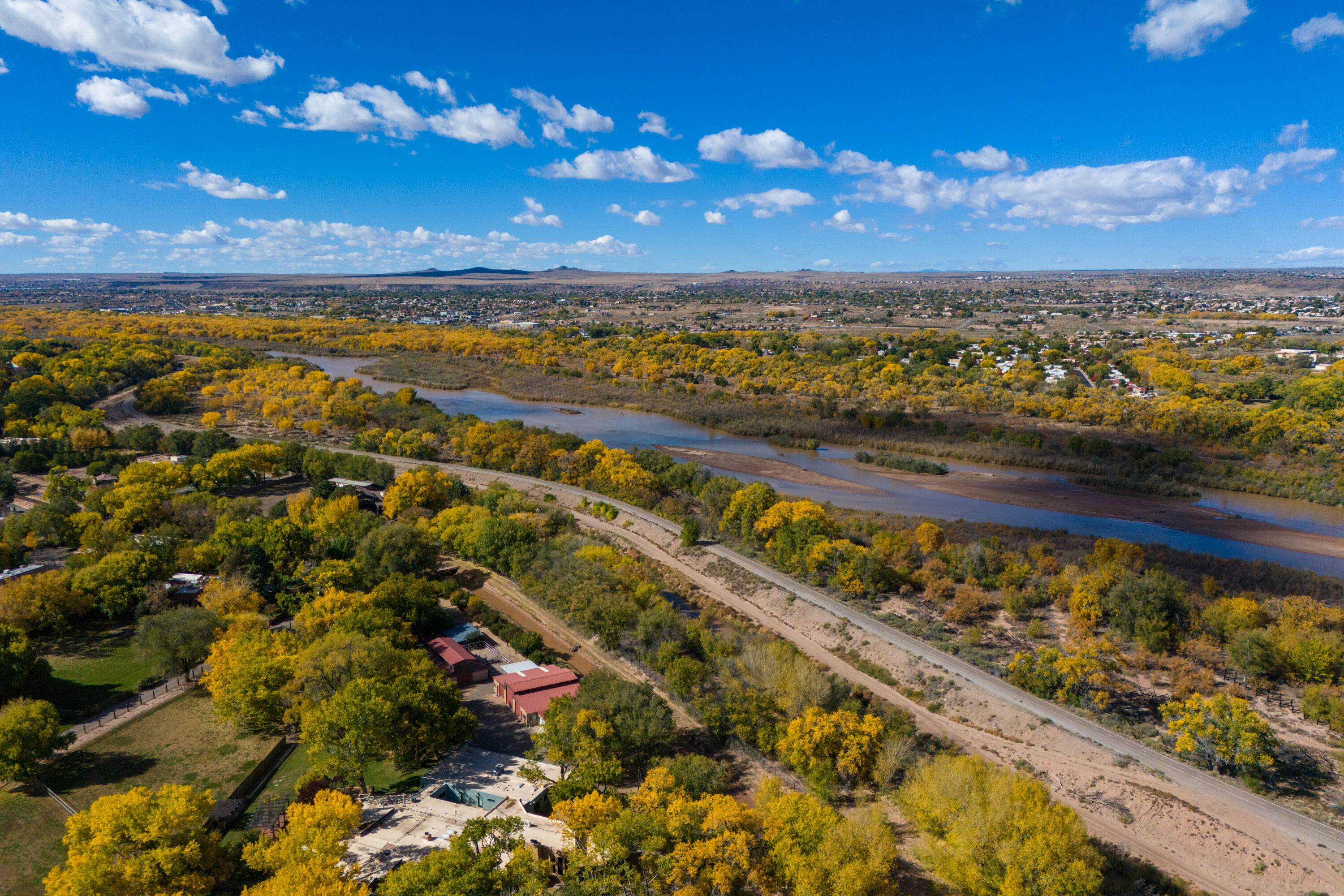 7017 Rio Grande Boulevard NW