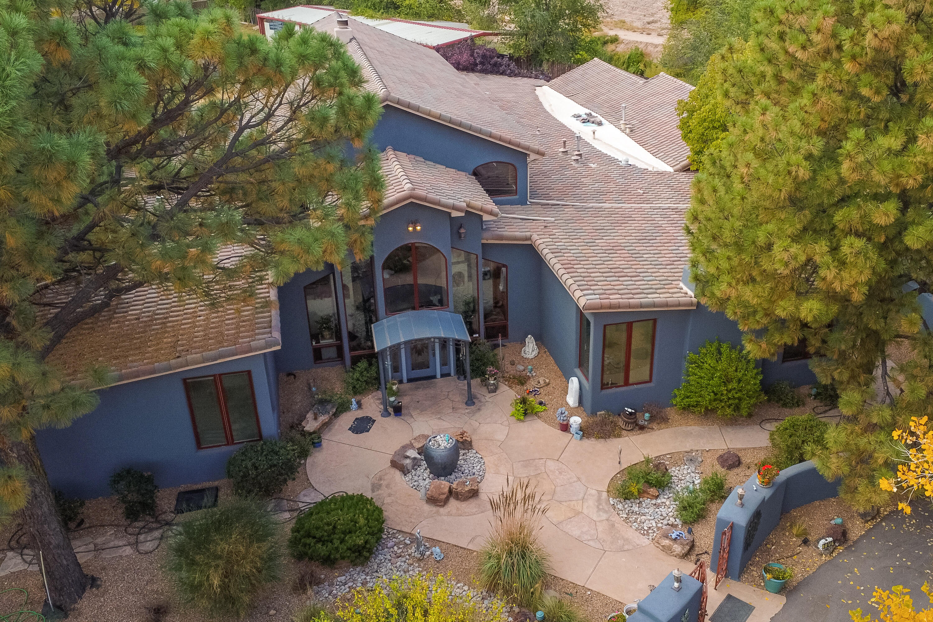 7017 Rio Grande Boulevard NW