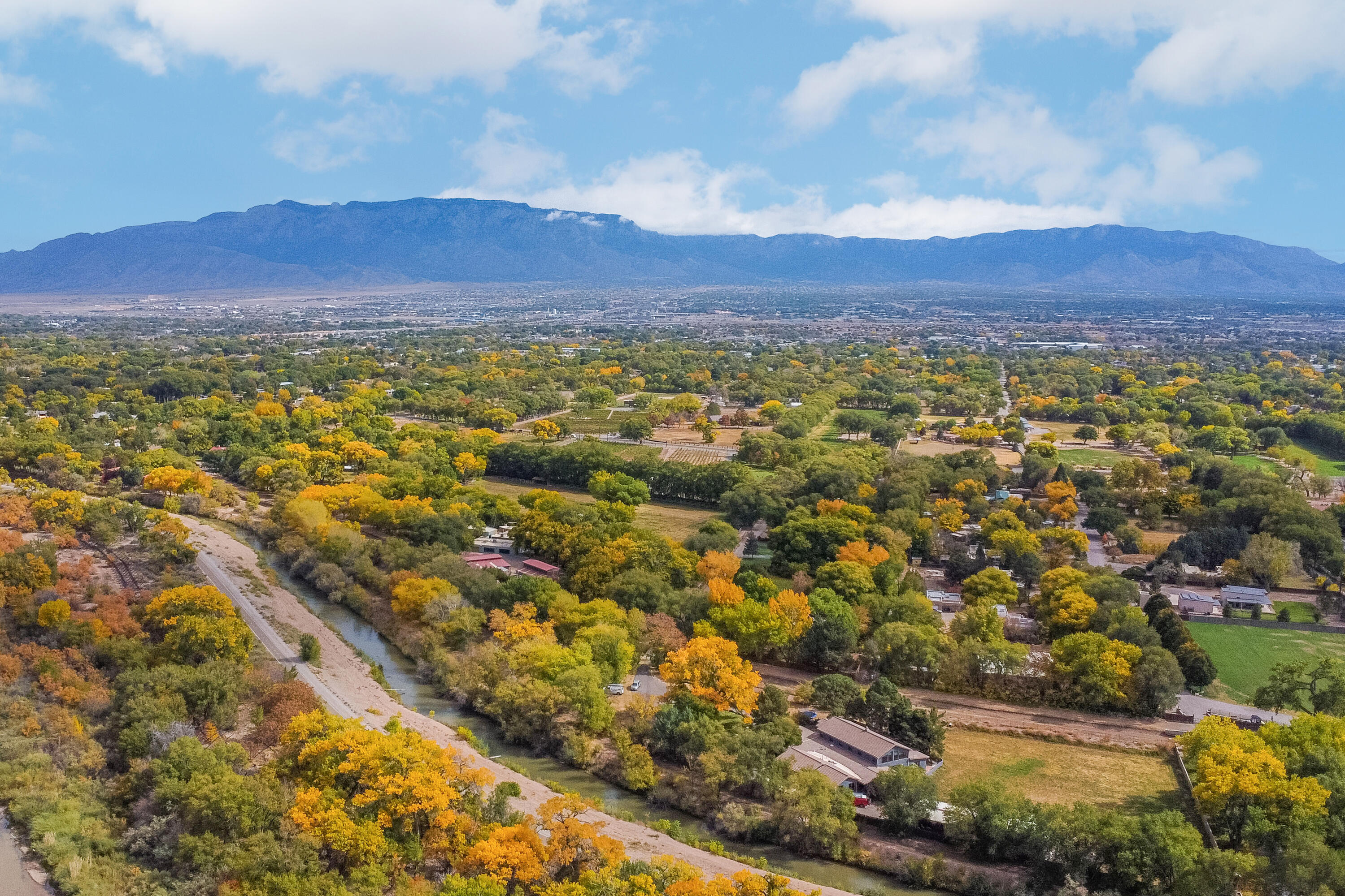 7017 Rio Grande Boulevard NW