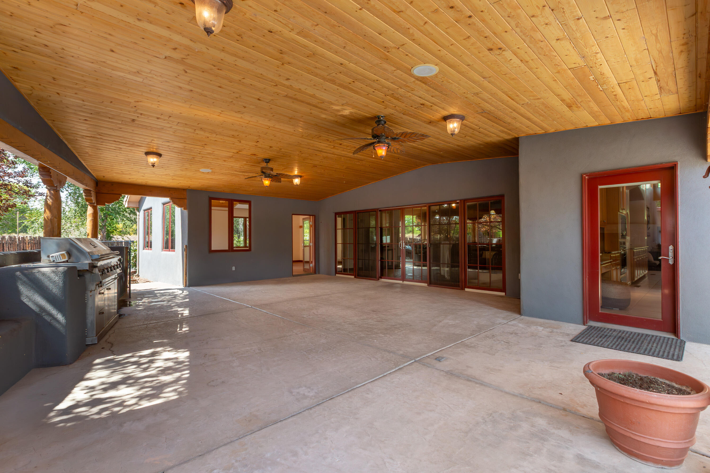 7017 Rio Grande Boulevard NW