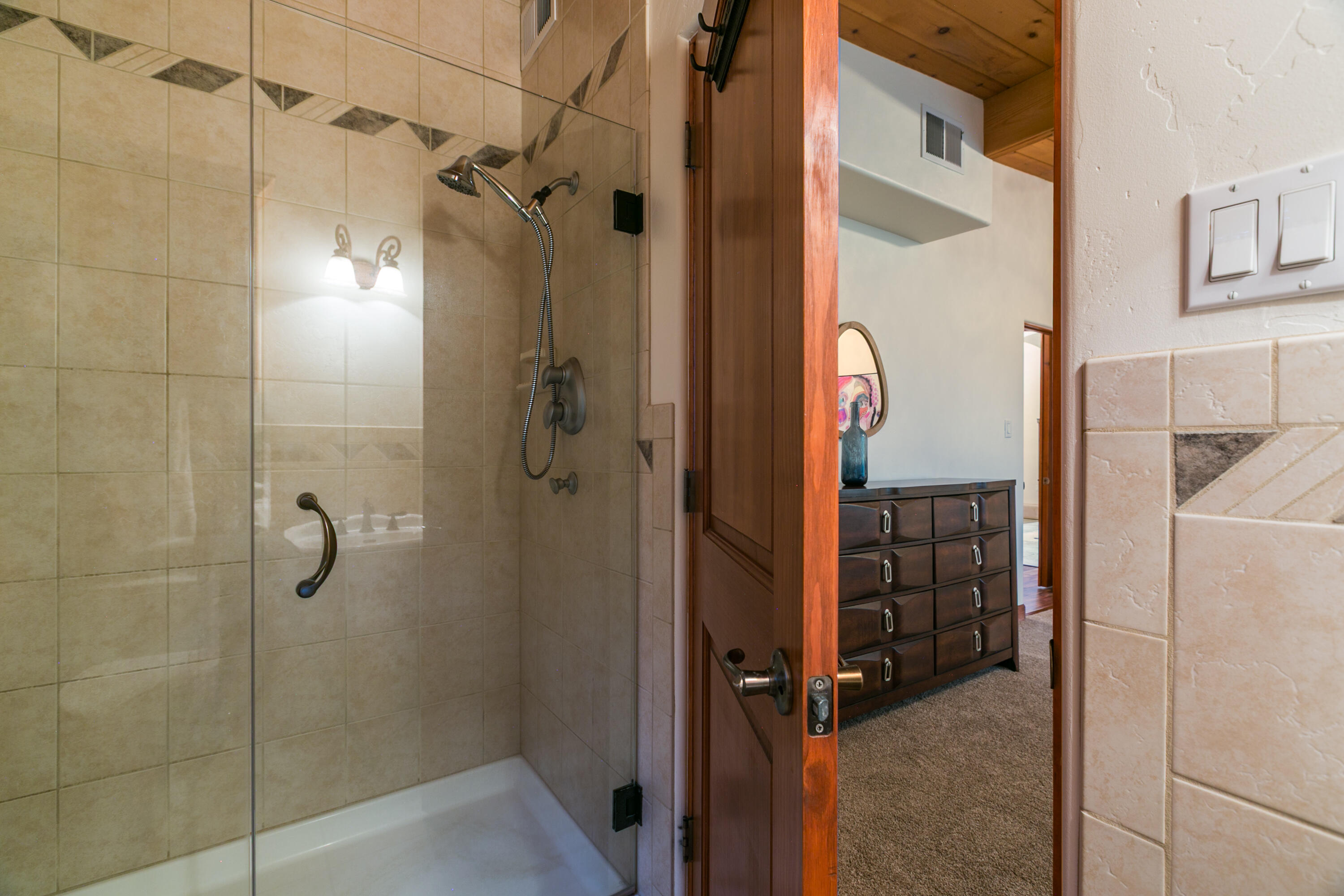 7017 Rio Grande Boulevard NW