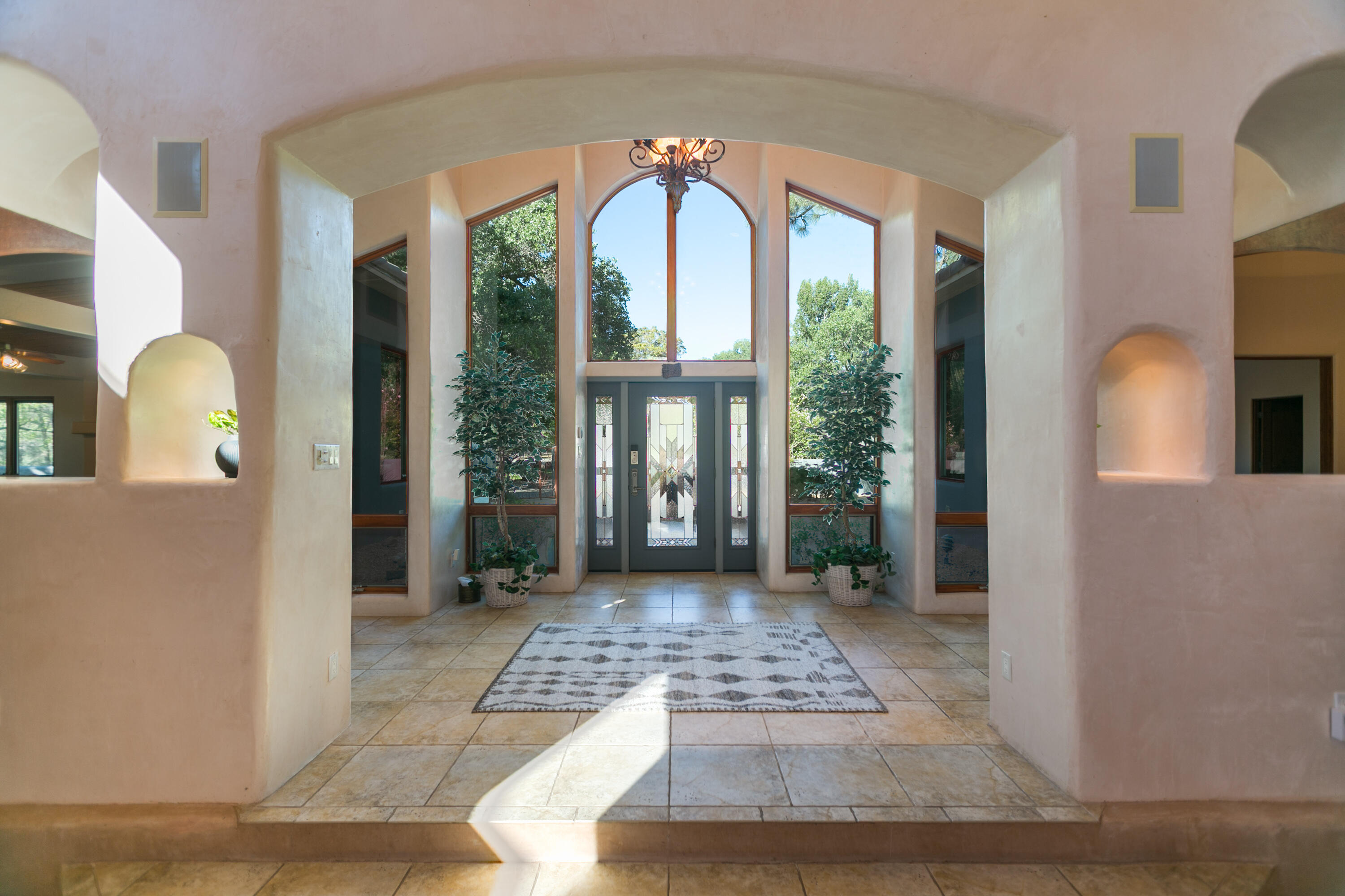 7017 Rio Grande Boulevard NW