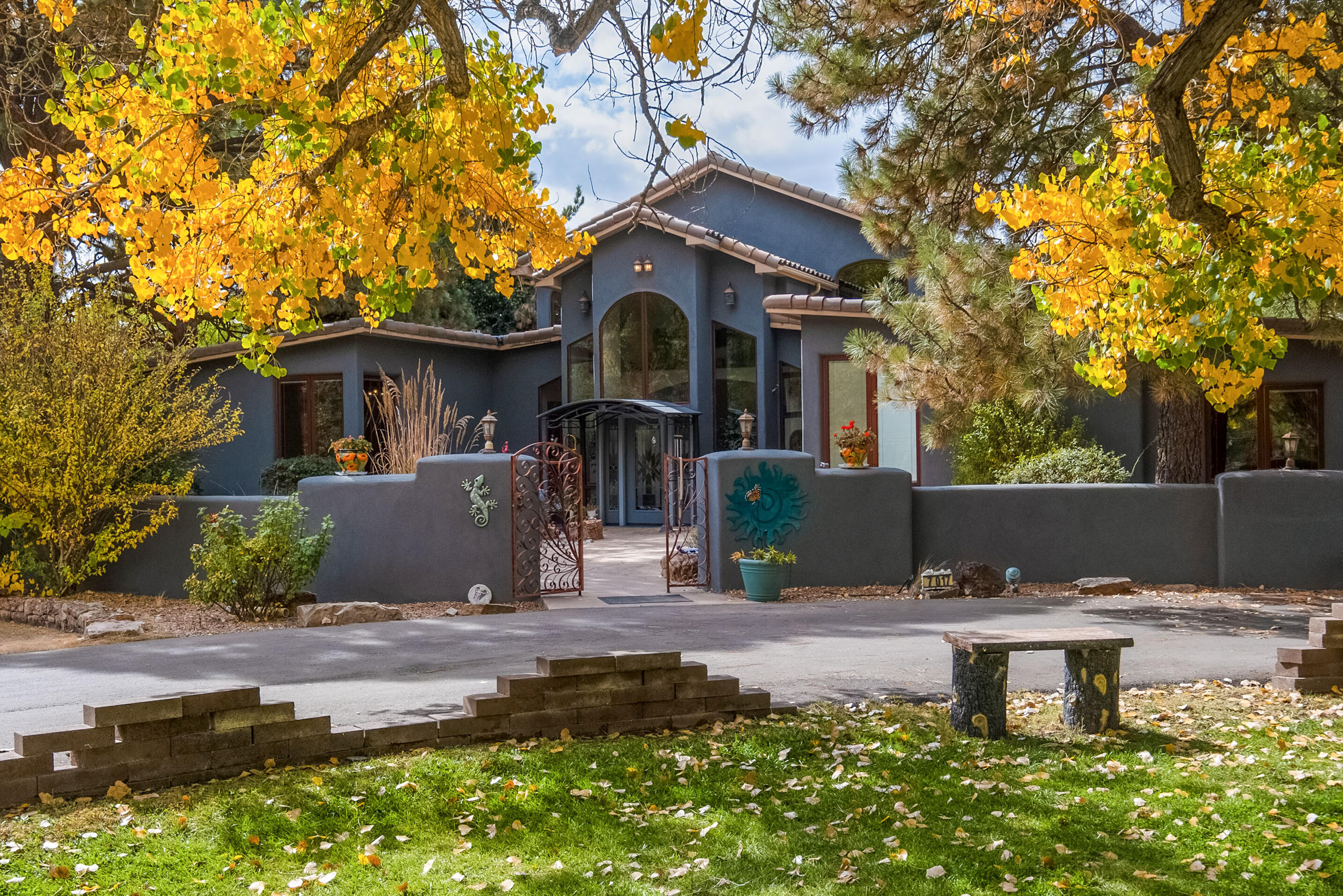 7017 Rio Grande Boulevard NW