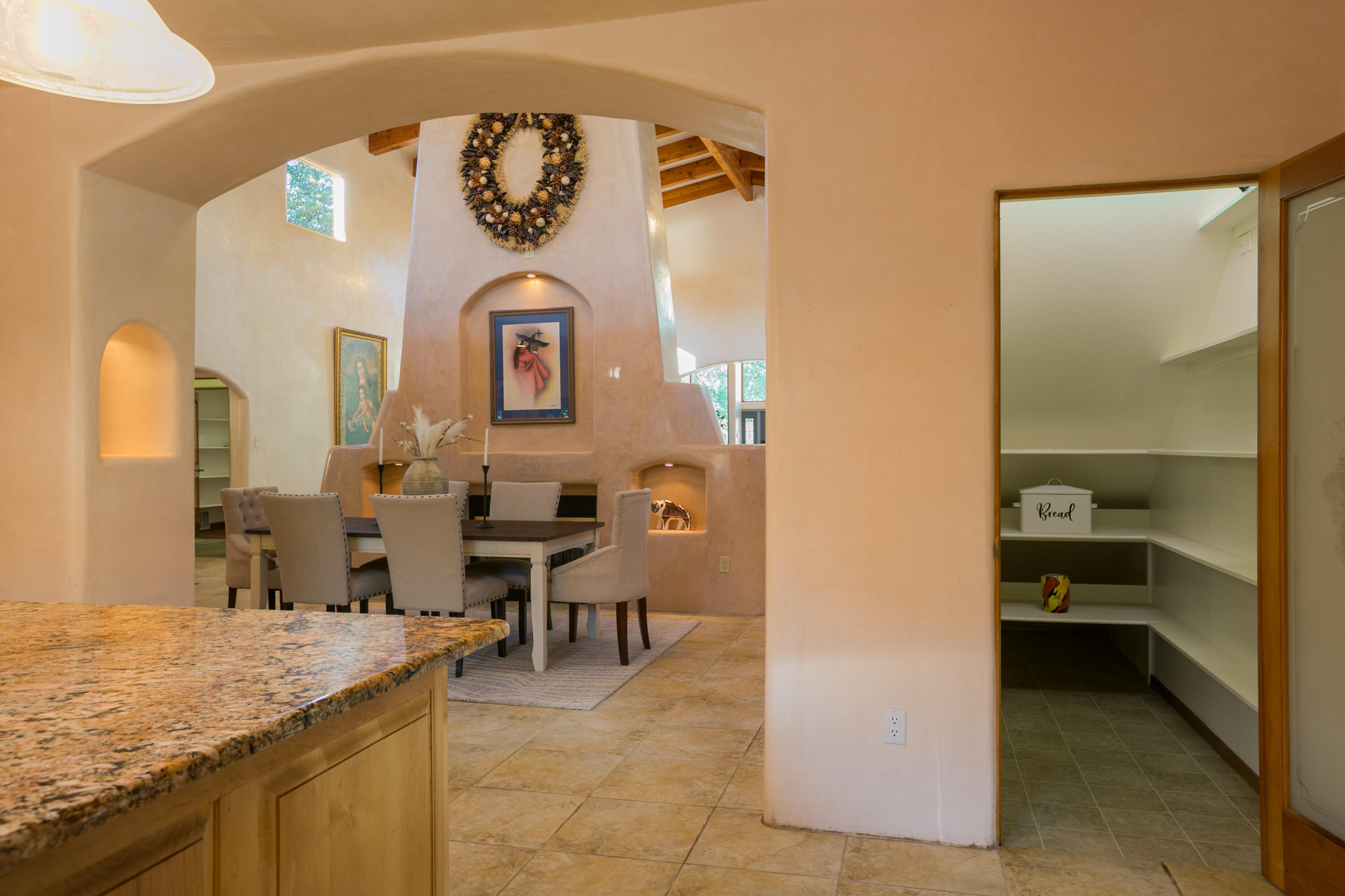 7017 Rio Grande Boulevard NW