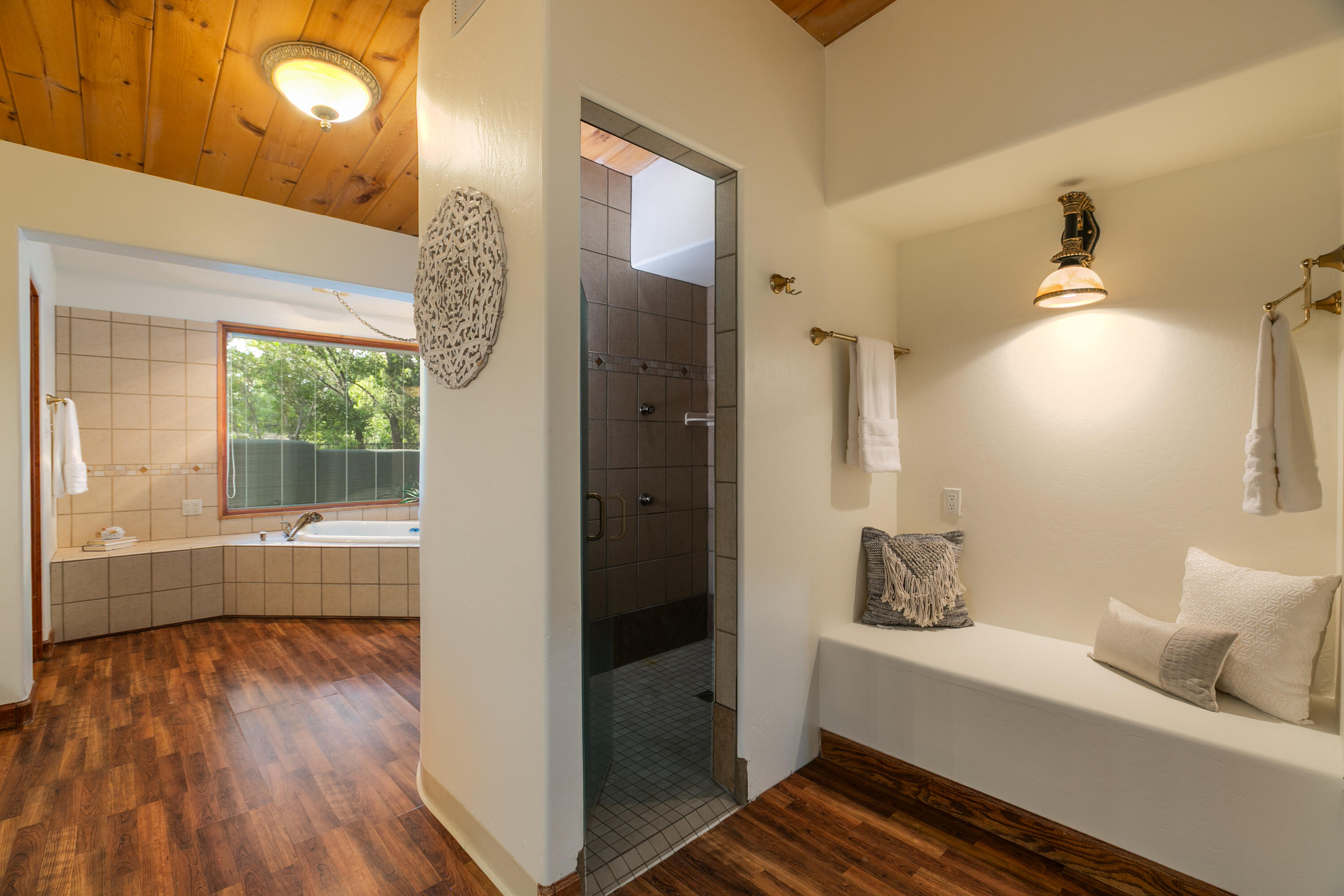 7017 Rio Grande Boulevard NW