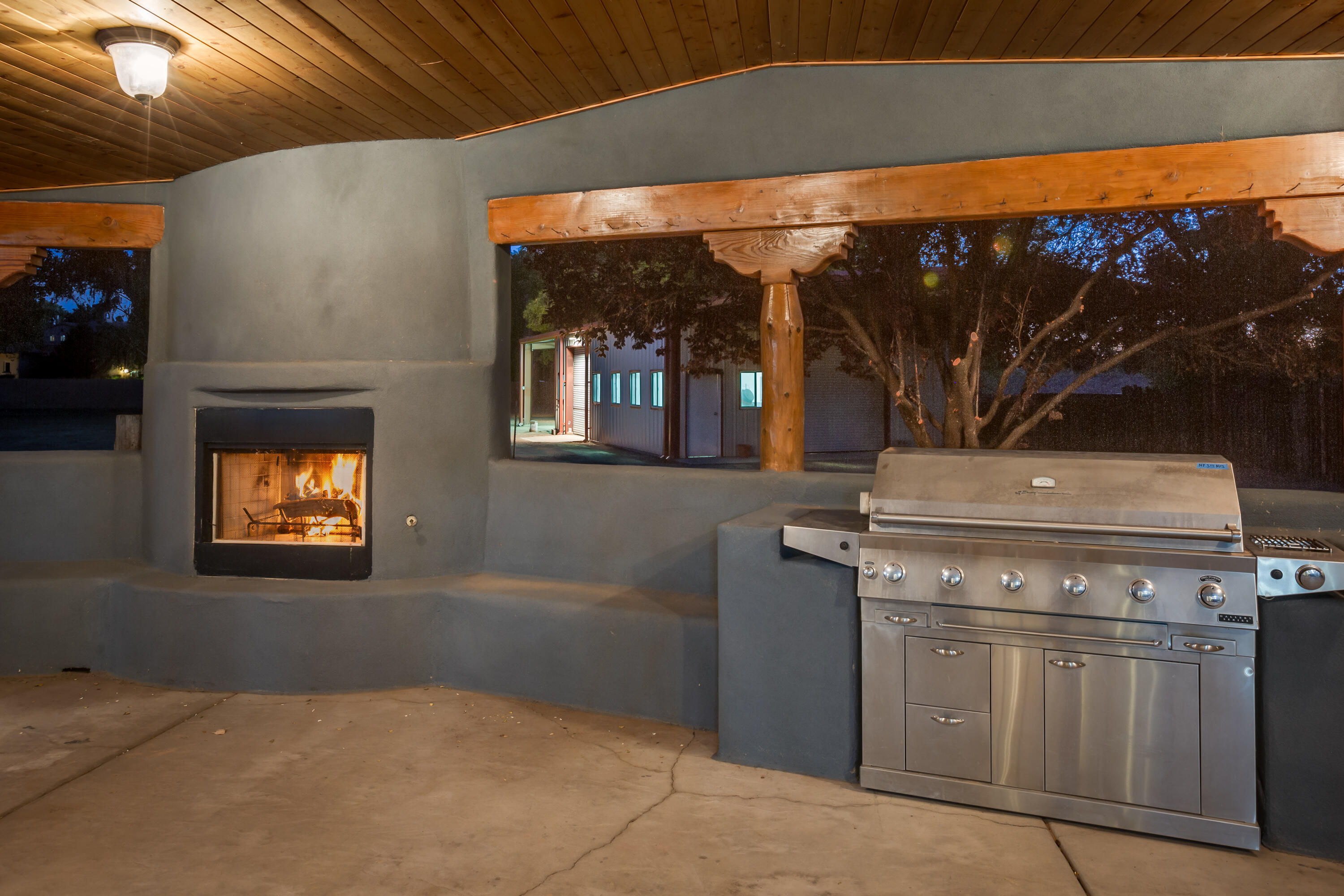 7017 Rio Grande Boulevard NW