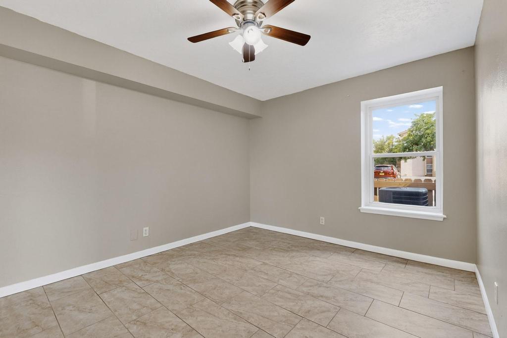 3857 MONTGOMERY Boulevard NE 1201