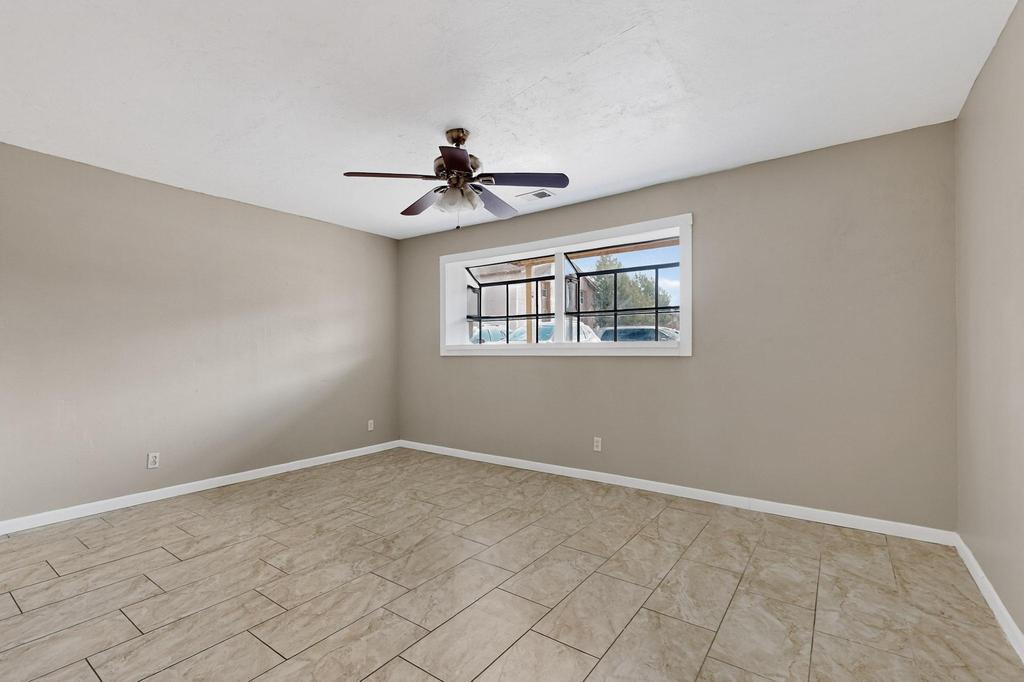 3857 MONTGOMERY Boulevard NE 1201