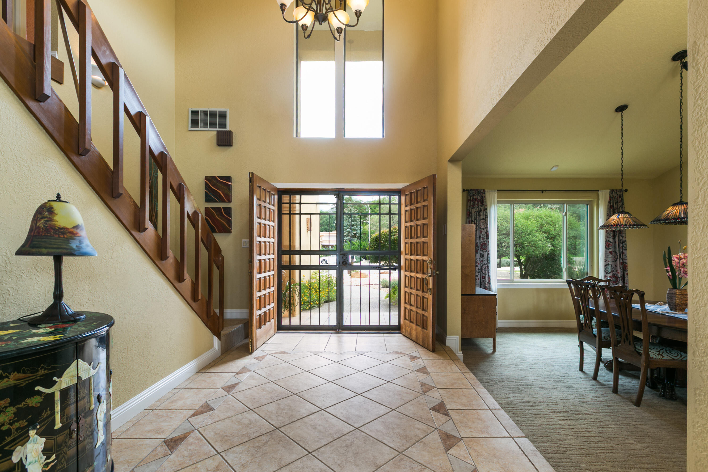 5005 Ladera Ct N NE