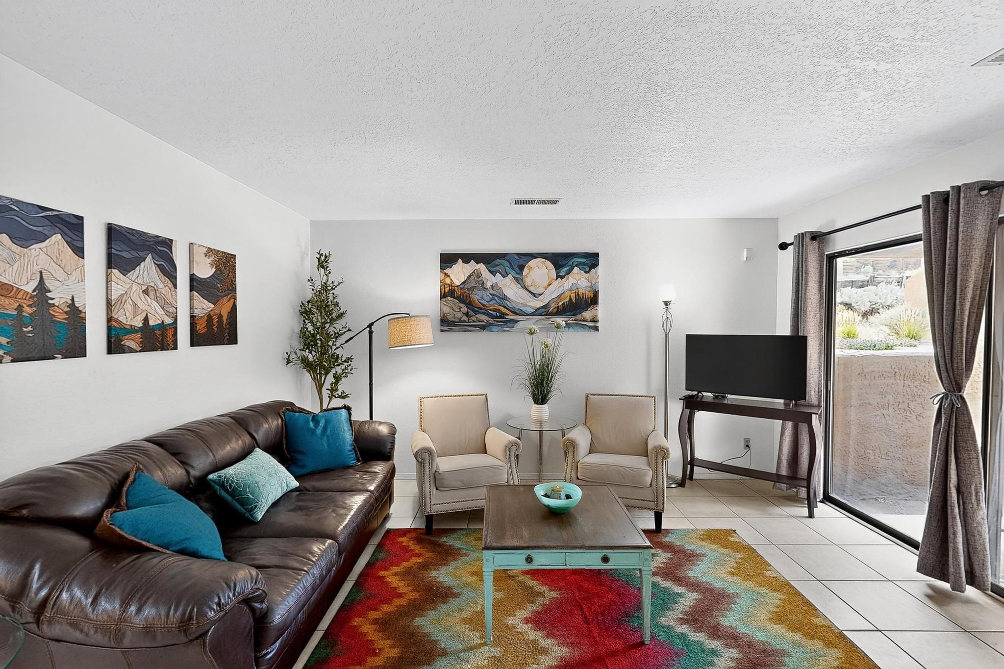 2900 Vista Del Rey NE 1-B