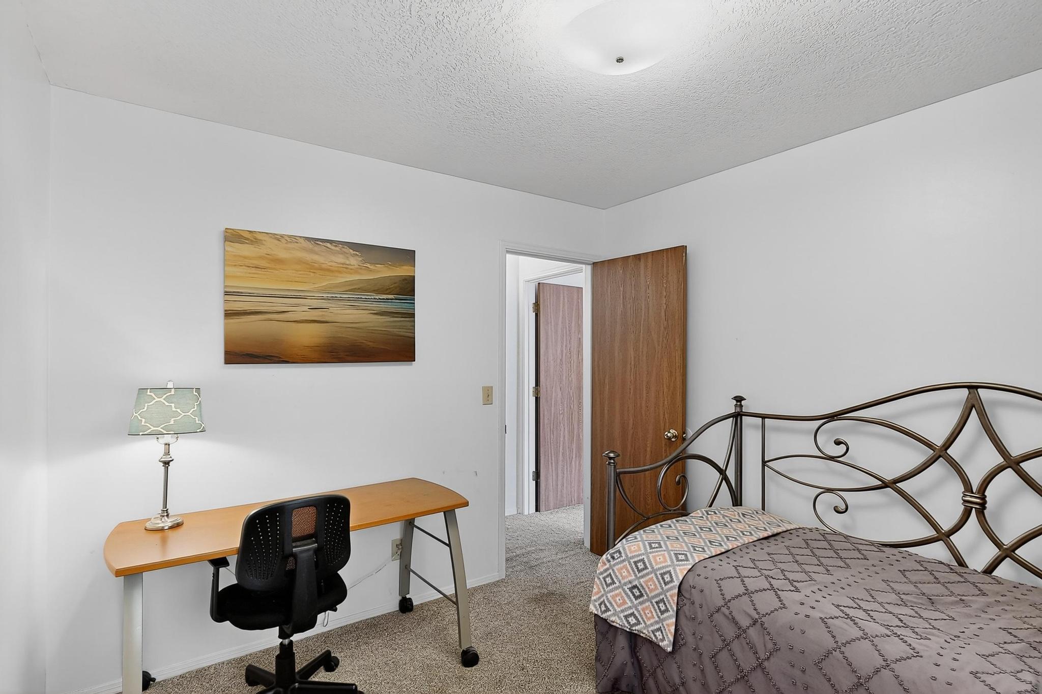 2900 Vista Del Rey NE 1-B