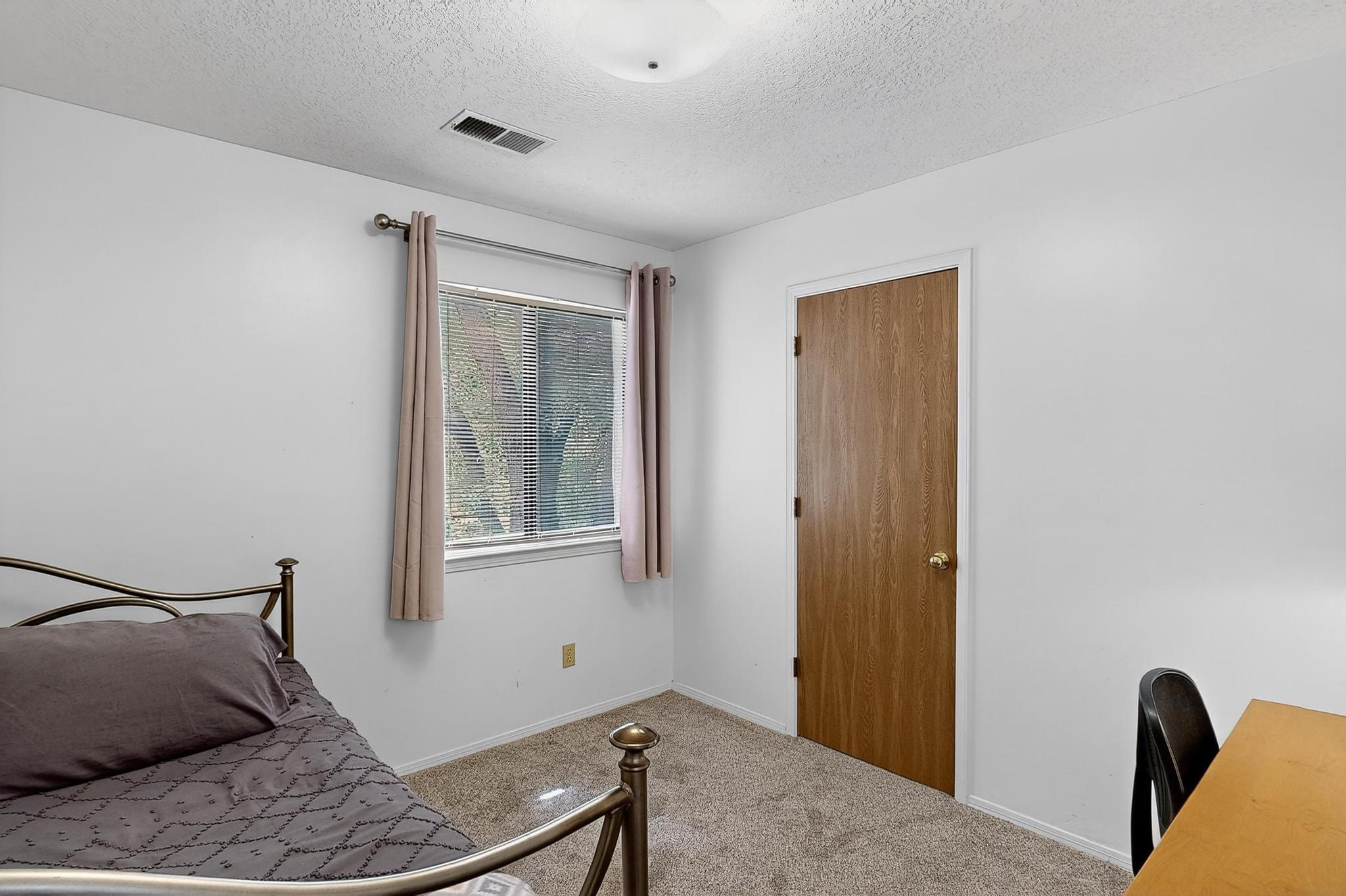 2900 Vista Del Rey NE 1-B