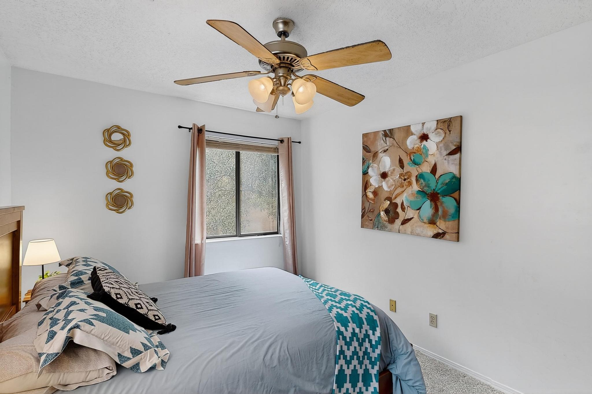 2900 Vista Del Rey NE 1-B